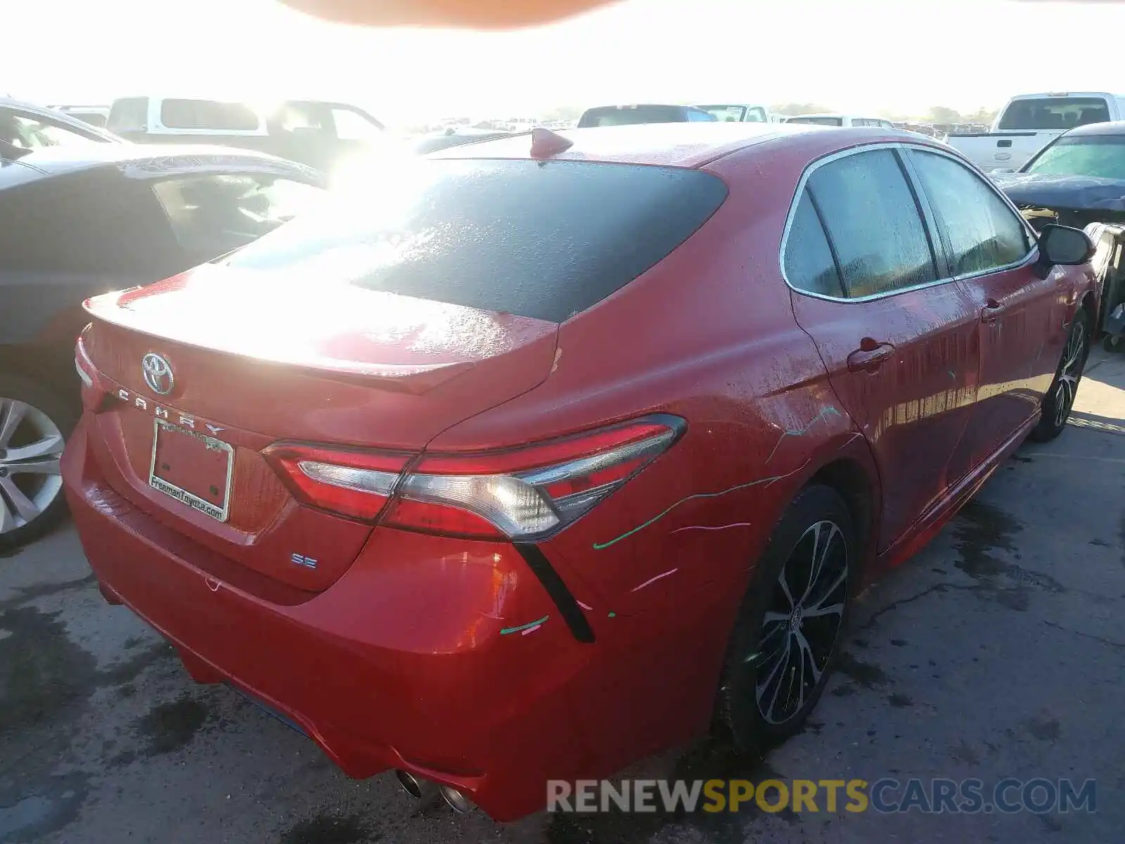 4 Photograph of a damaged car 4T1B11HK9KU259501 TOYOTA CAMRY 2019