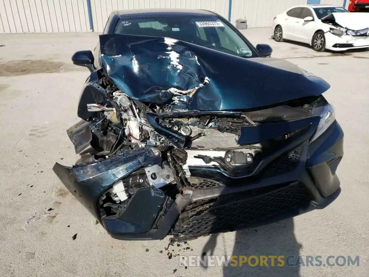 9 Photograph of a damaged car 4T1B11HK9KU260275 TOYOTA CAMRY 2019