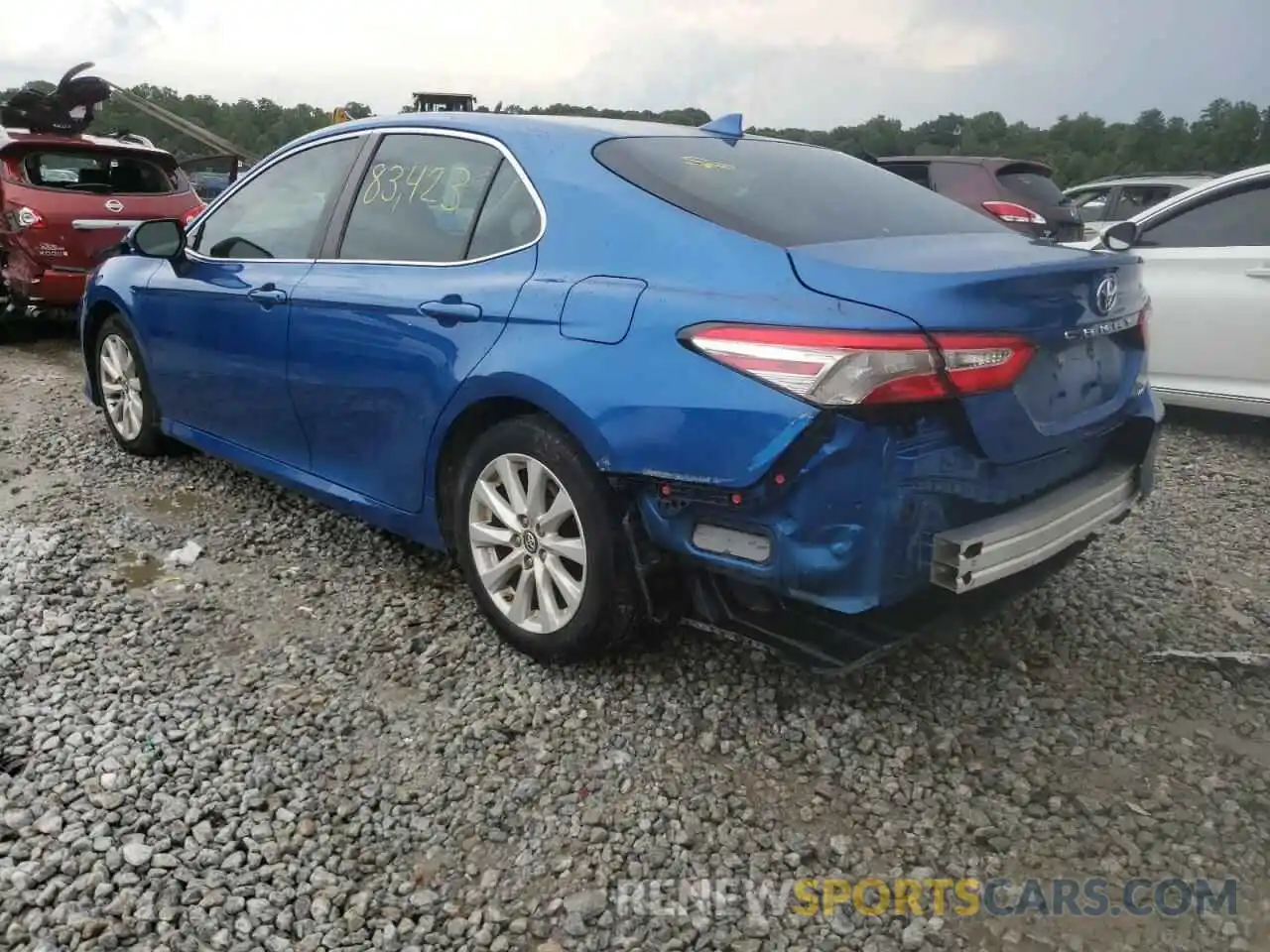 3 Фотография поврежденного автомобиля 4T1B11HK9KU260289 TOYOTA CAMRY 2019