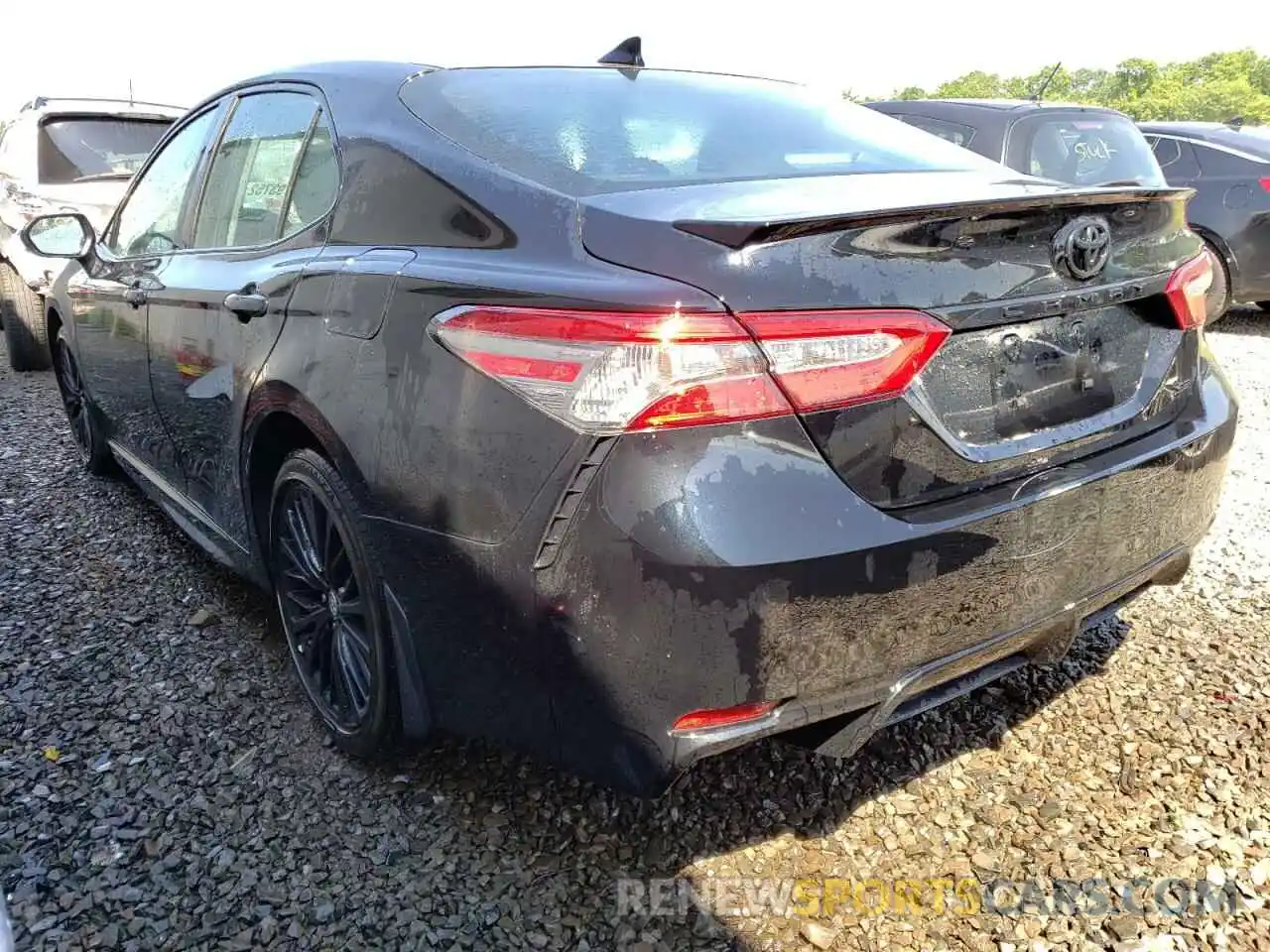 3 Photograph of a damaged car 4T1B11HK9KU260387 TOYOTA CAMRY 2019