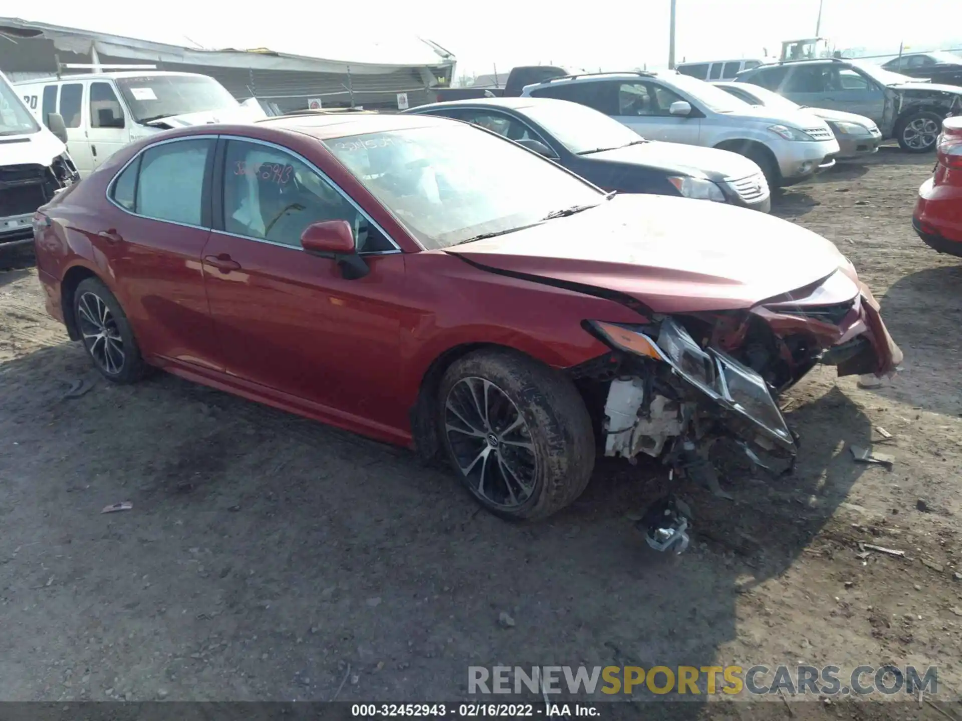 1 Photograph of a damaged car 4T1B11HK9KU261345 TOYOTA CAMRY 2019