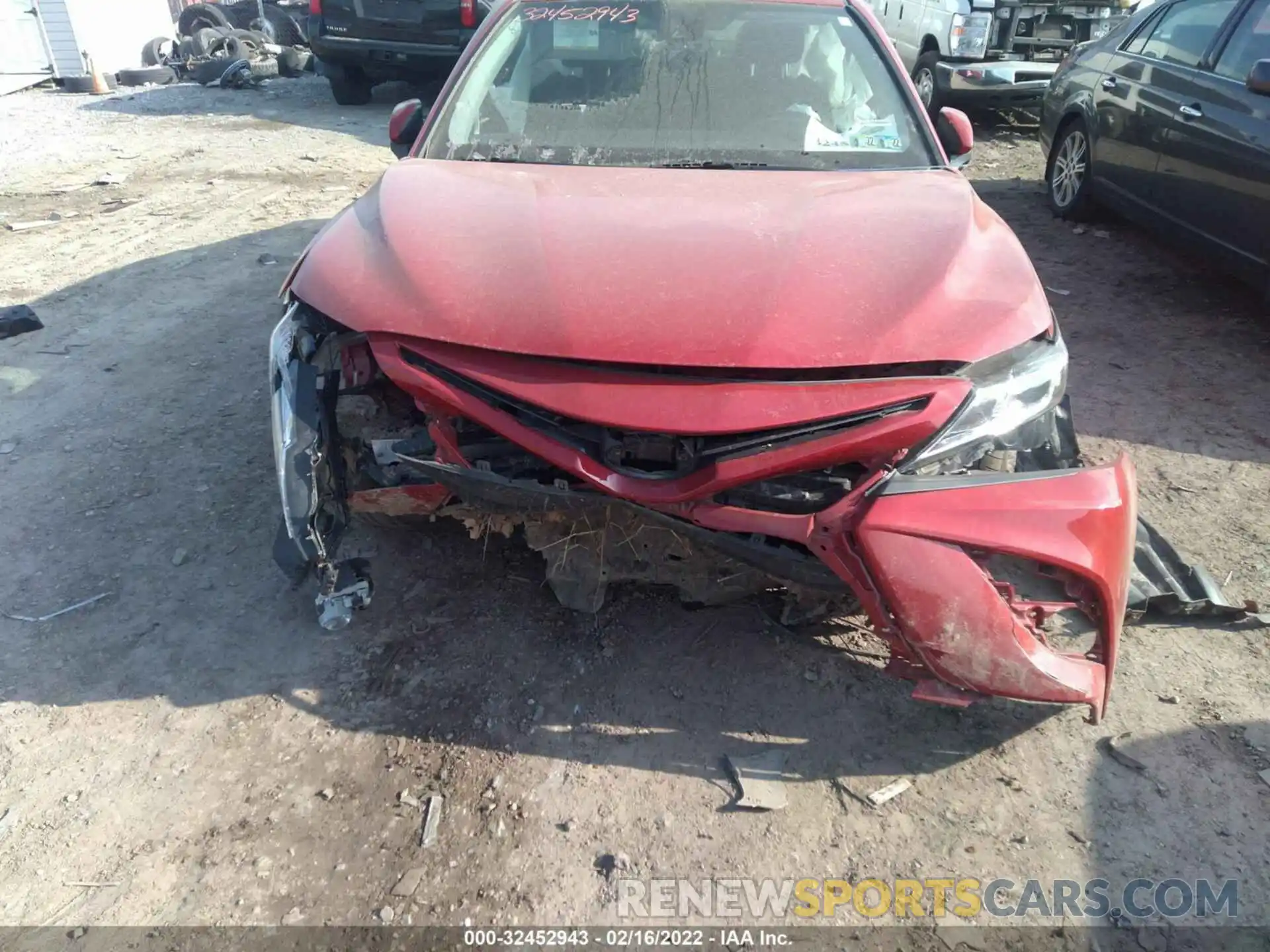 6 Photograph of a damaged car 4T1B11HK9KU261345 TOYOTA CAMRY 2019