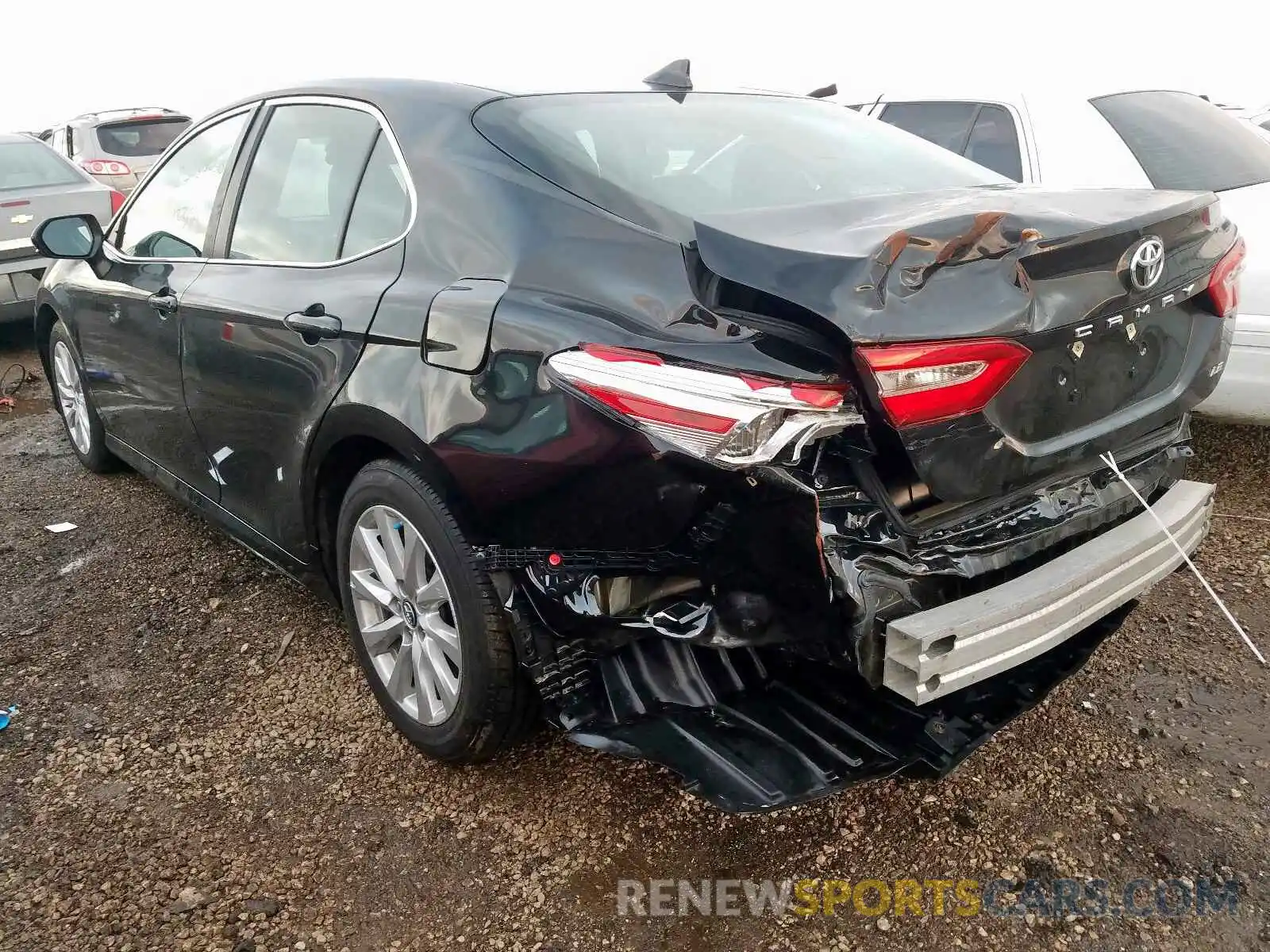 3 Photograph of a damaged car 4T1B11HK9KU264794 TOYOTA CAMRY 2019