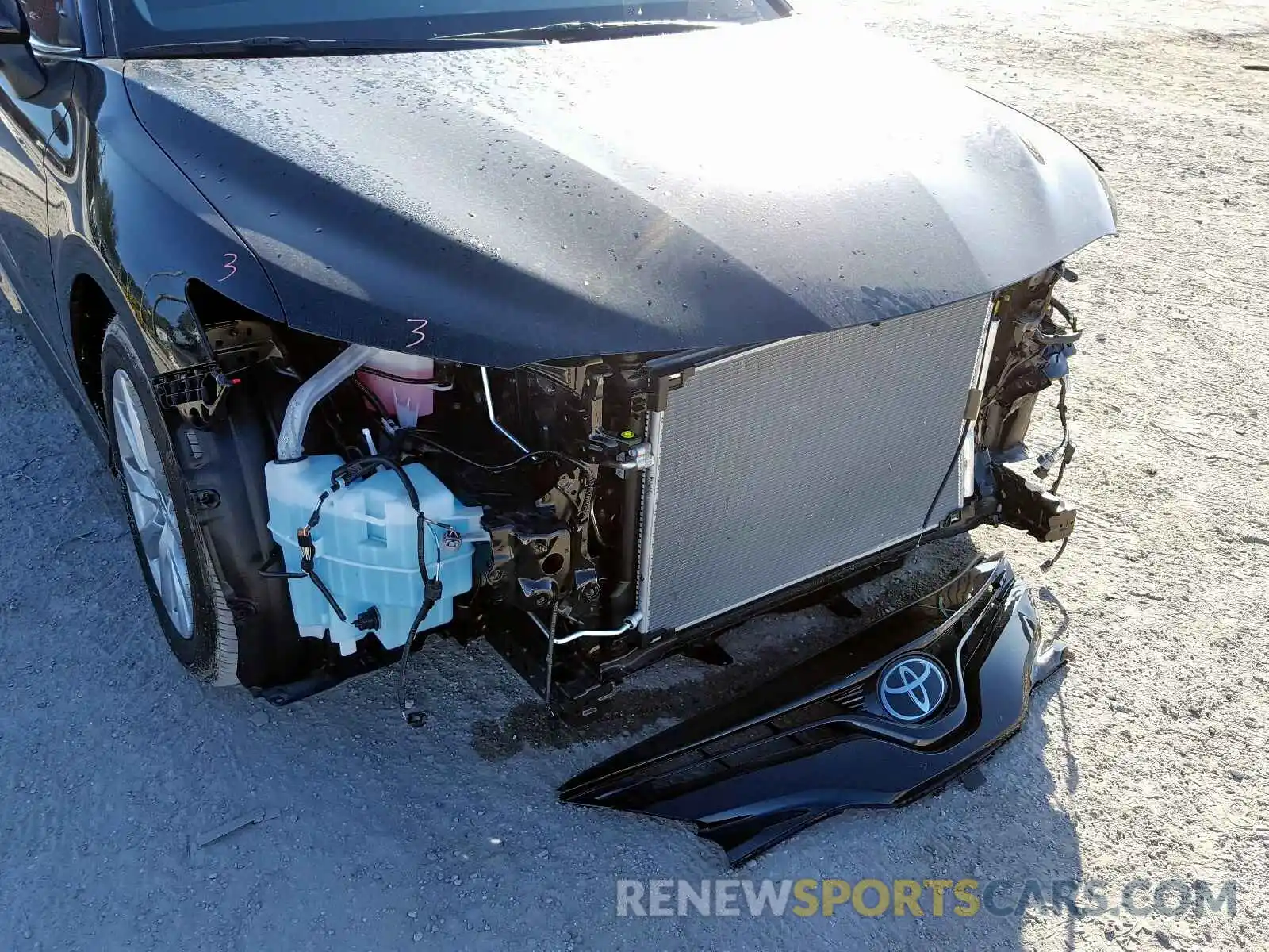 9 Photograph of a damaged car 4T1B11HK9KU265444 TOYOTA CAMRY 2019