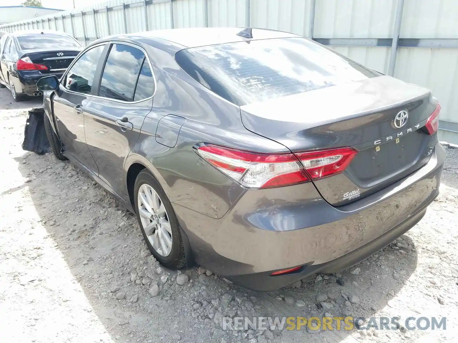 3 Фотография поврежденного автомобиля 4T1B11HK9KU265895 TOYOTA CAMRY 2019