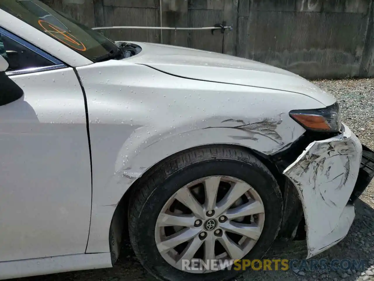 9 Photograph of a damaged car 4T1B11HK9KU265928 TOYOTA CAMRY 2019