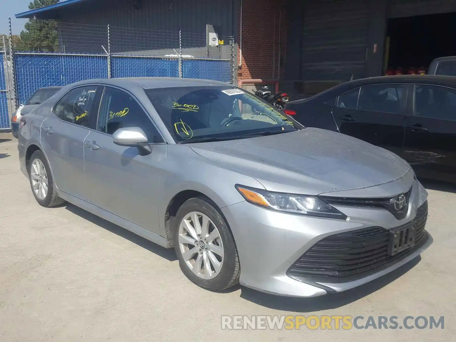 1 Photograph of a damaged car 4T1B11HK9KU268344 TOYOTA CAMRY 2019