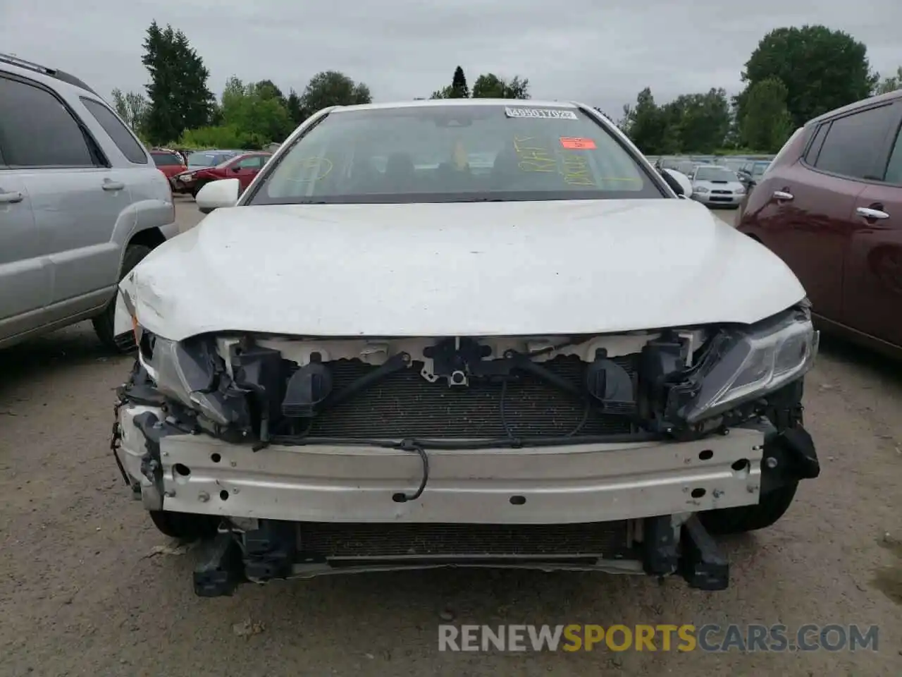 9 Photograph of a damaged car 4T1B11HK9KU271292 TOYOTA CAMRY 2019