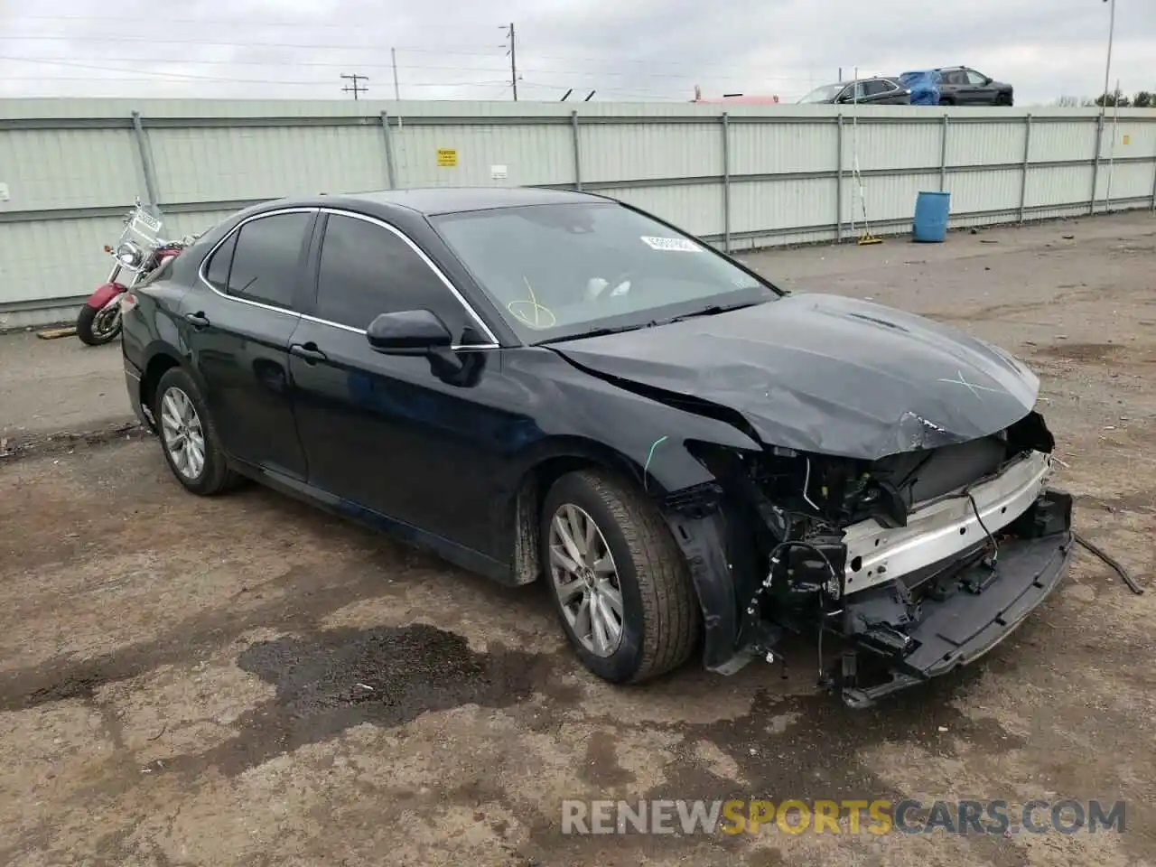 1 Photograph of a damaged car 4T1B11HK9KU271745 TOYOTA CAMRY 2019