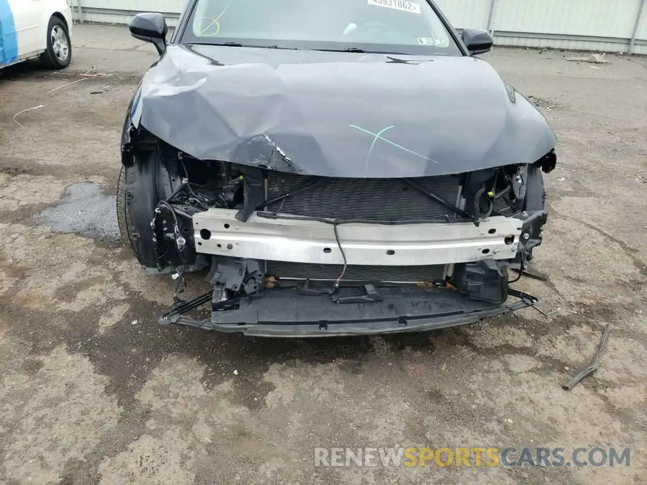 9 Photograph of a damaged car 4T1B11HK9KU271745 TOYOTA CAMRY 2019