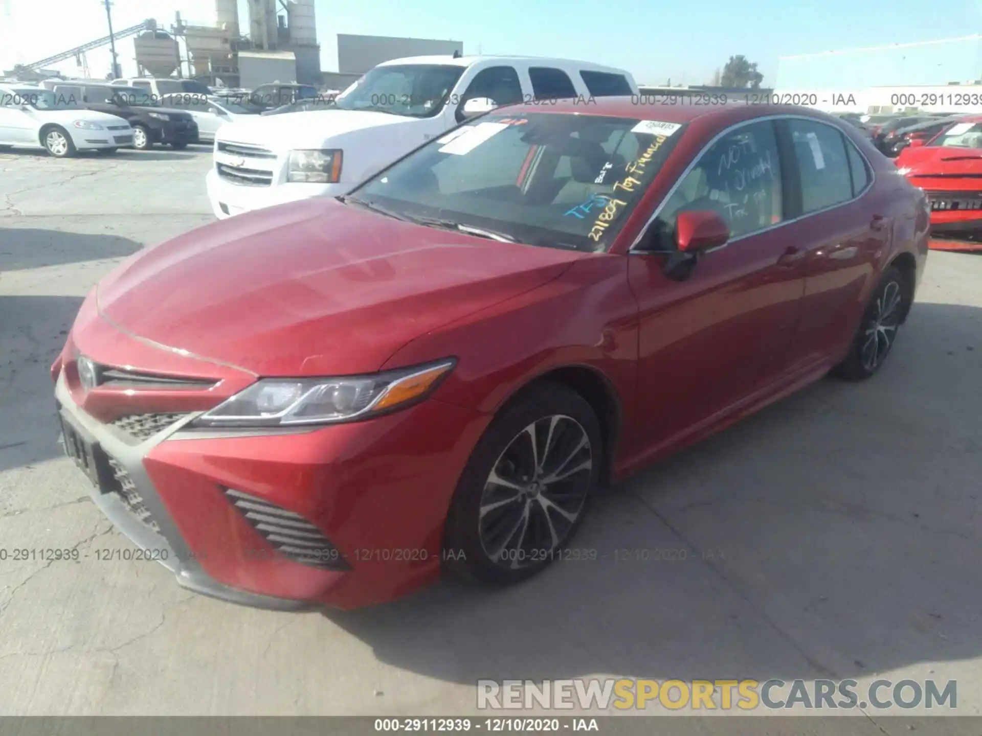 2 Photograph of a damaged car 4T1B11HK9KU271809 TOYOTA CAMRY 2019