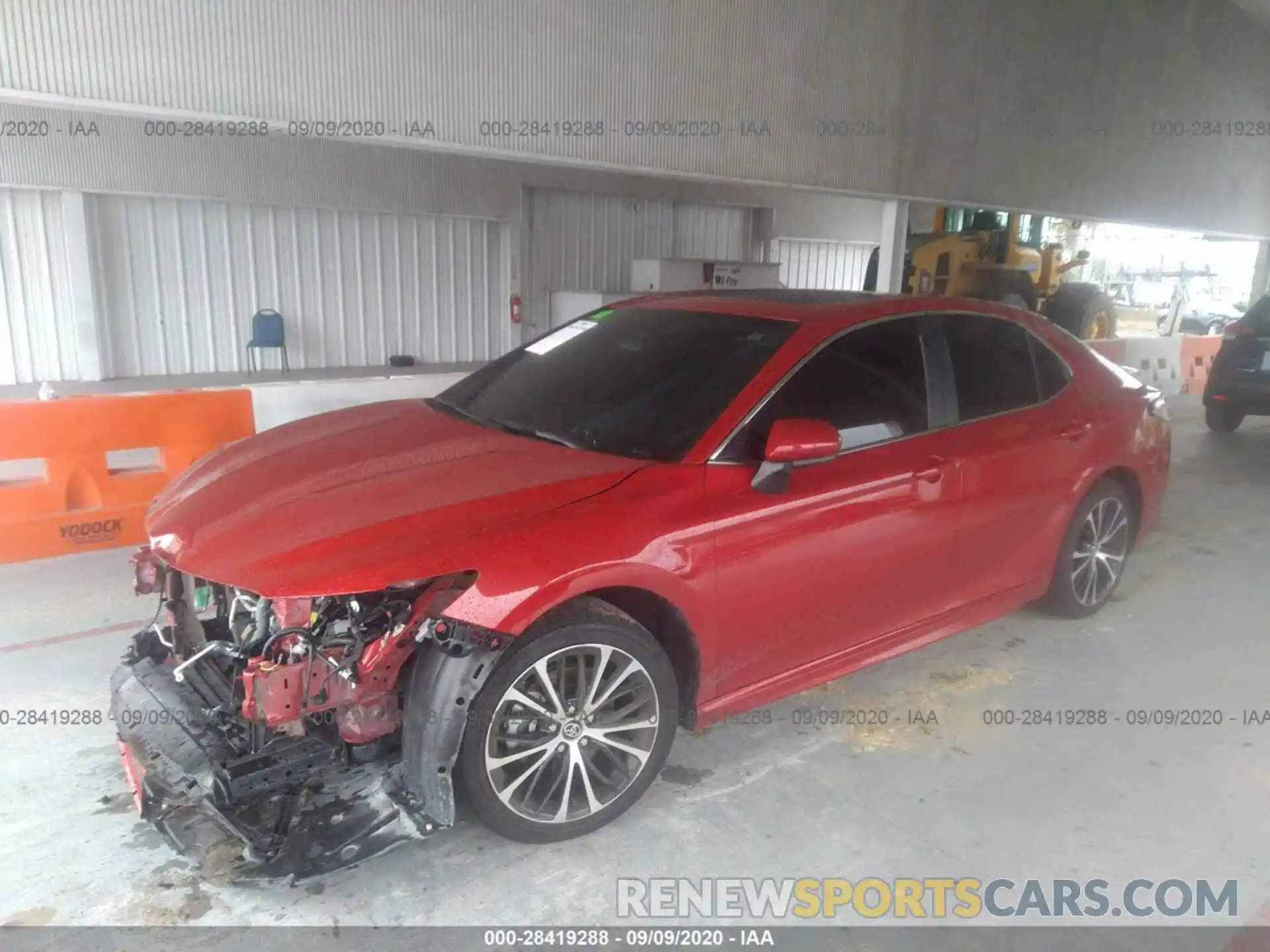 2 Photograph of a damaged car 4T1B11HK9KU272930 TOYOTA CAMRY 2019