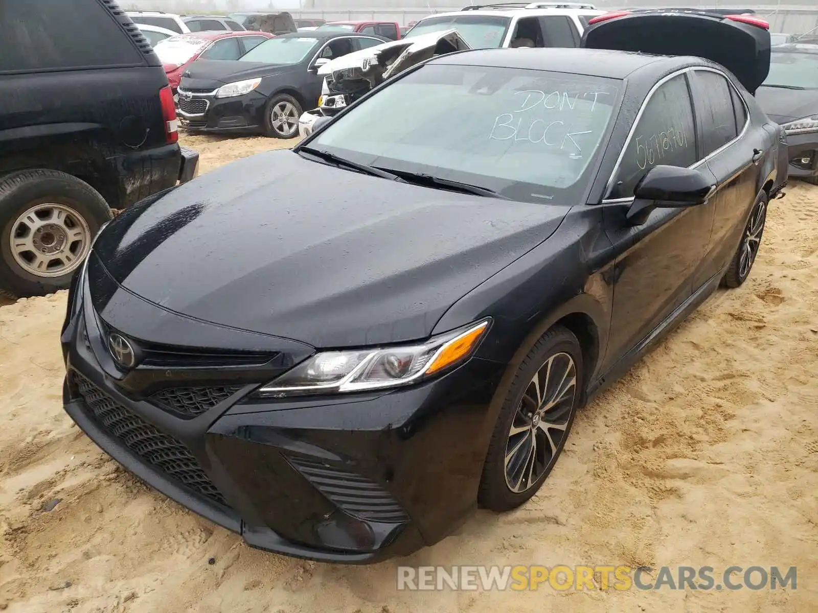 2 Photograph of a damaged car 4T1B11HK9KU273267 TOYOTA CAMRY 2019