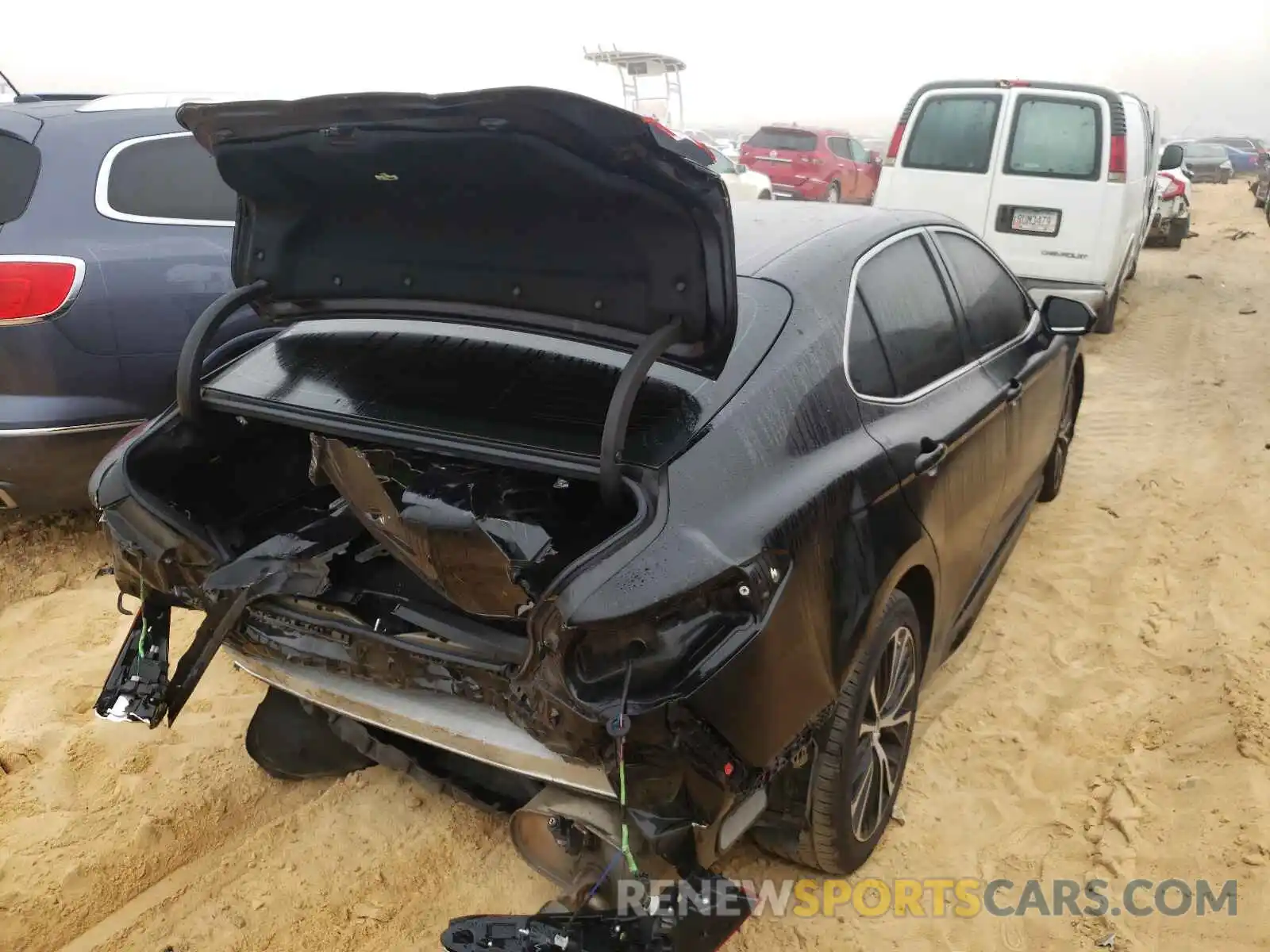 4 Photograph of a damaged car 4T1B11HK9KU273267 TOYOTA CAMRY 2019