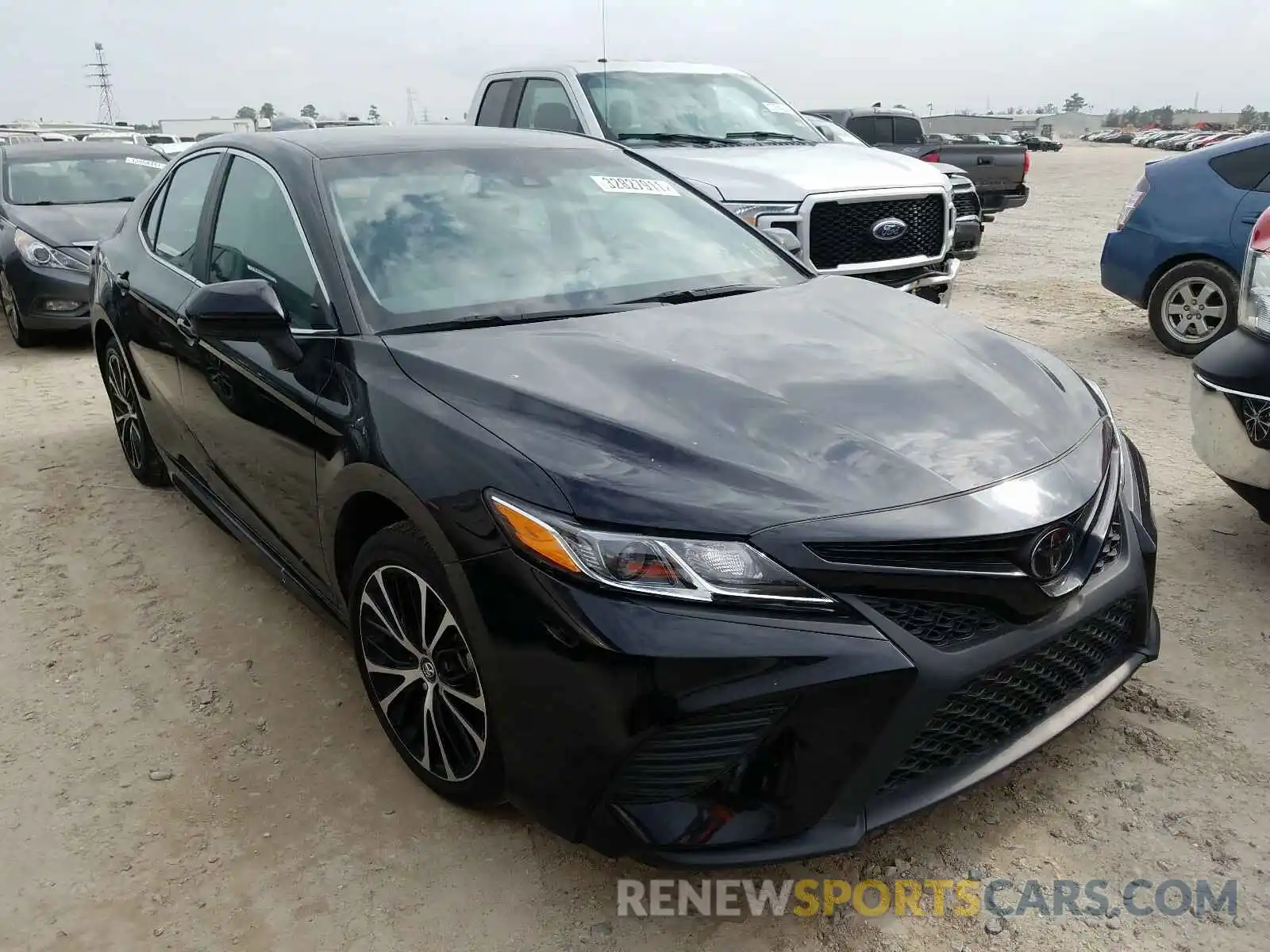 1 Photograph of a damaged car 4T1B11HK9KU273866 TOYOTA CAMRY 2019