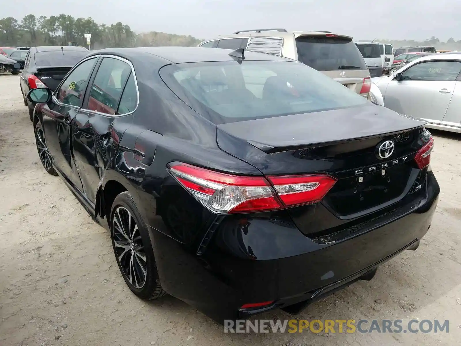 3 Photograph of a damaged car 4T1B11HK9KU273866 TOYOTA CAMRY 2019