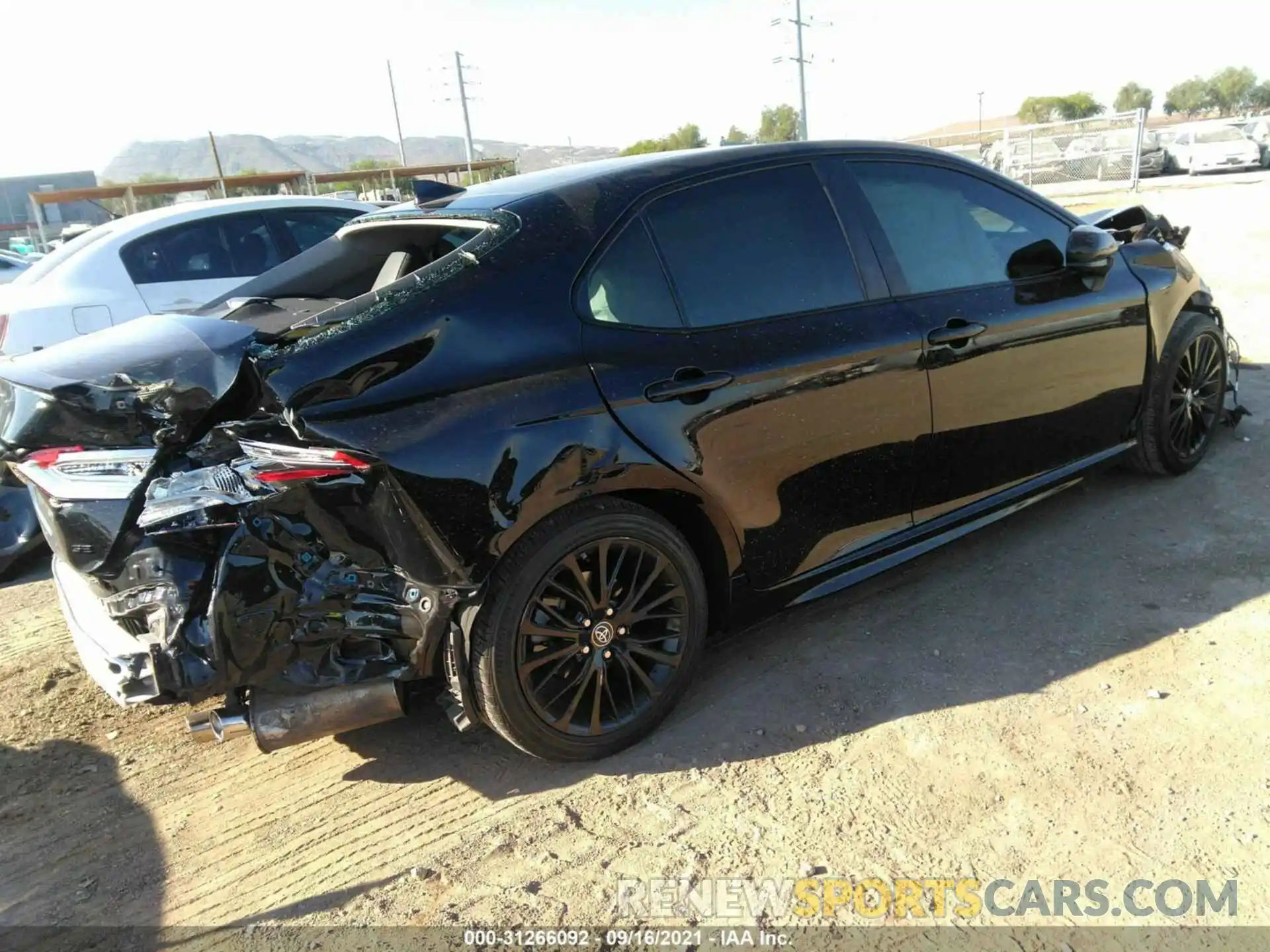 4 Photograph of a damaged car 4T1B11HK9KU275018 TOYOTA CAMRY 2019