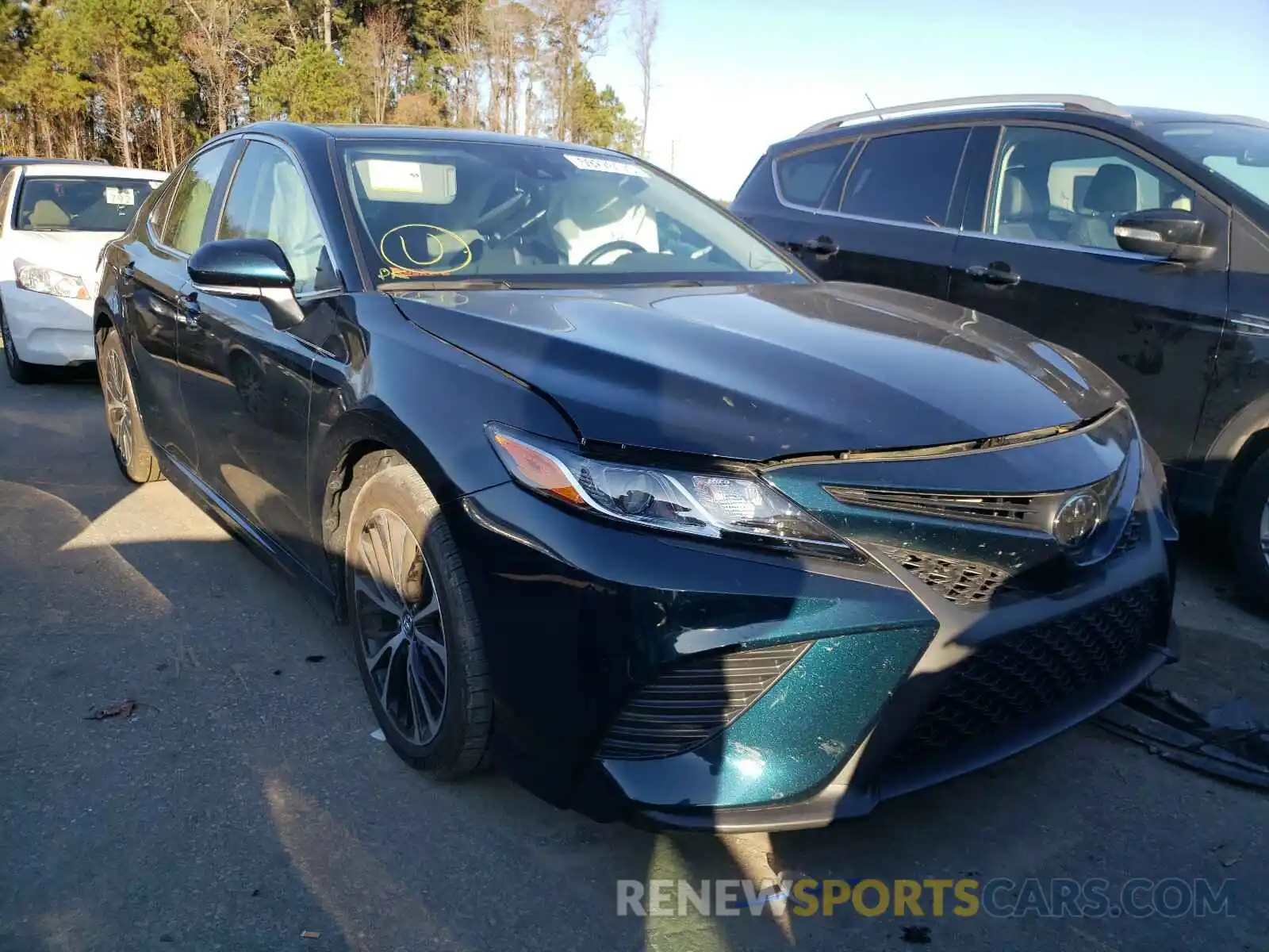 1 Photograph of a damaged car 4T1B11HK9KU276217 TOYOTA CAMRY 2019