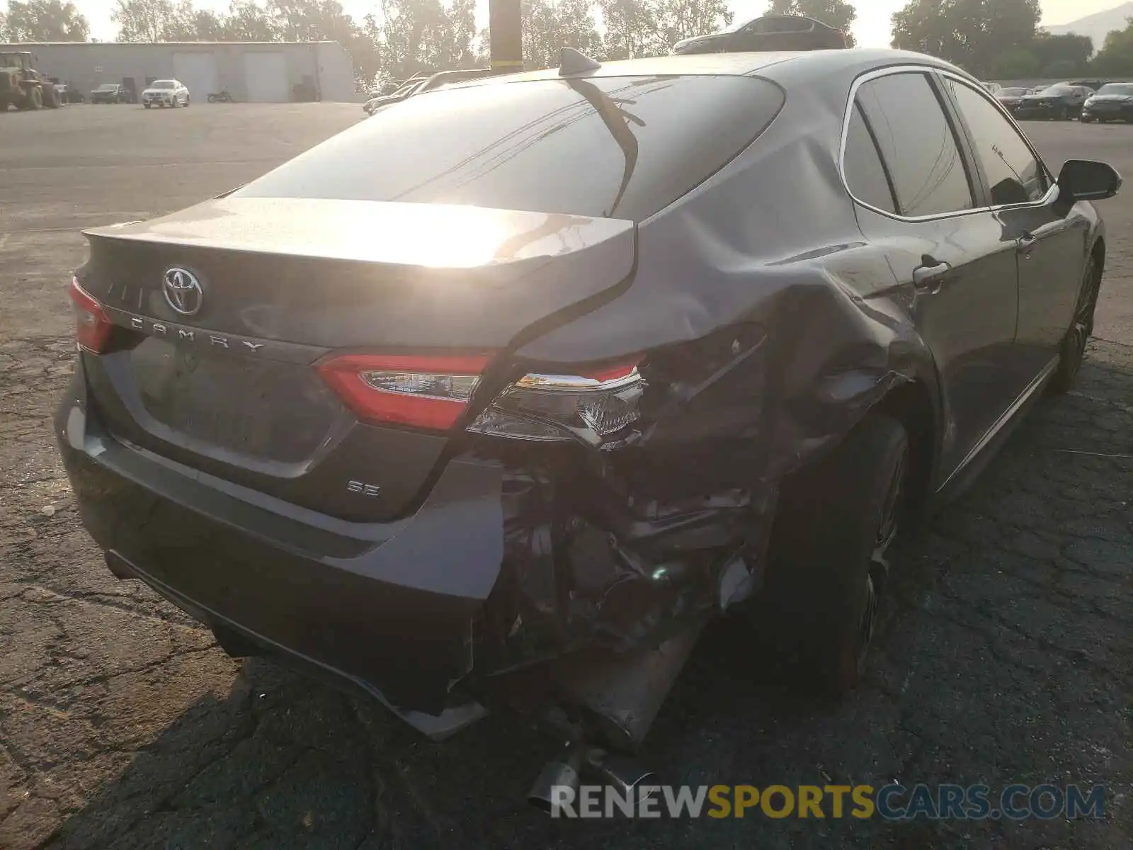 4 Photograph of a damaged car 4T1B11HK9KU278887 TOYOTA CAMRY 2019