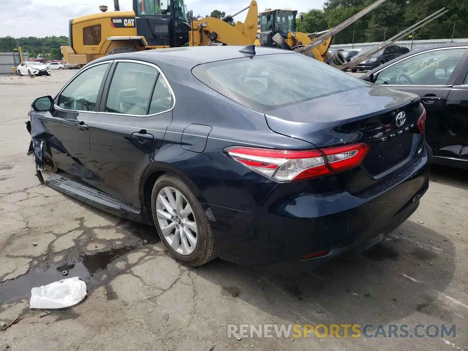 3 Photograph of a damaged car 4T1B11HK9KU280610 TOYOTA CAMRY 2019