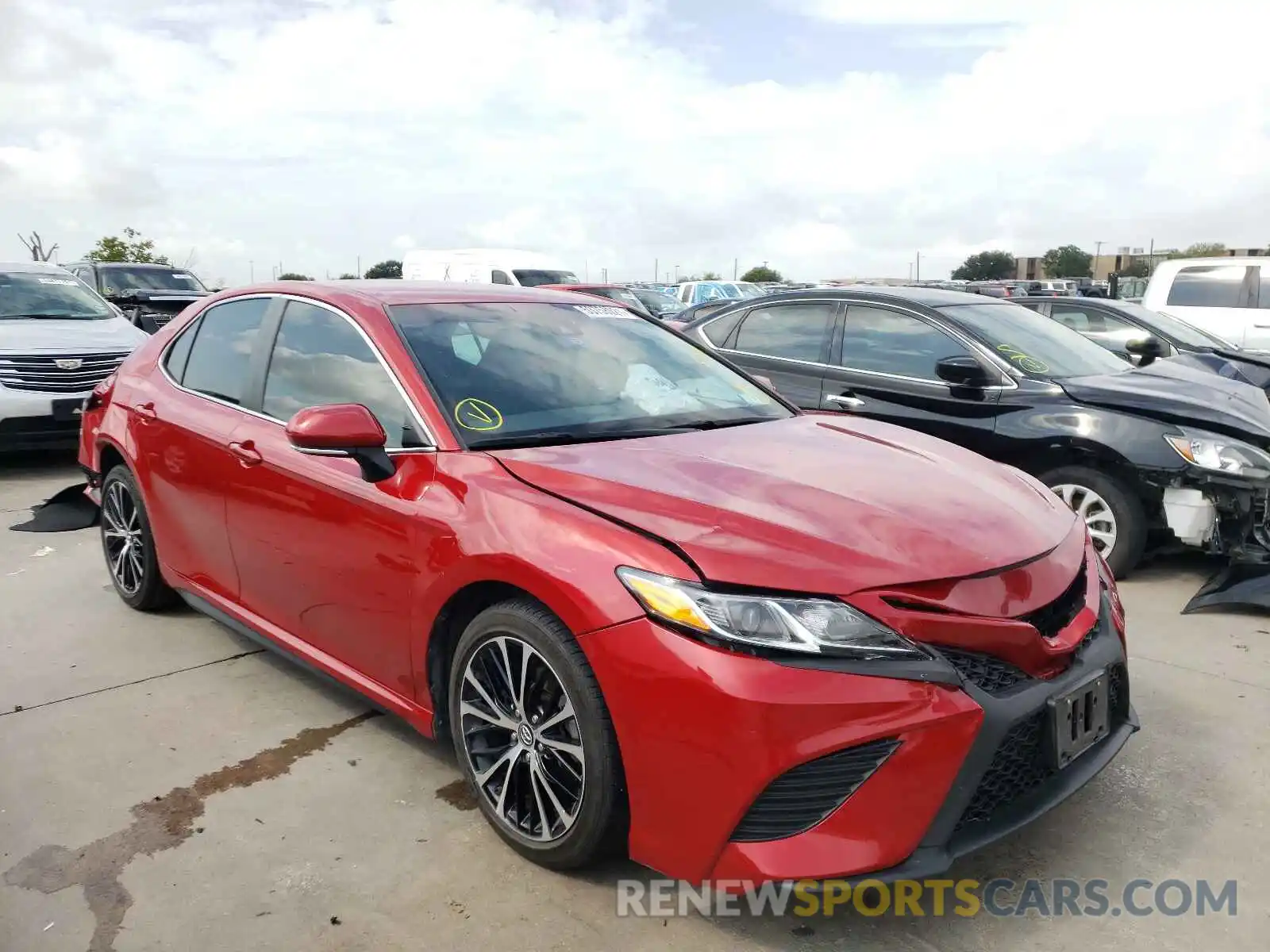 1 Photograph of a damaged car 4T1B11HK9KU282020 TOYOTA CAMRY 2019