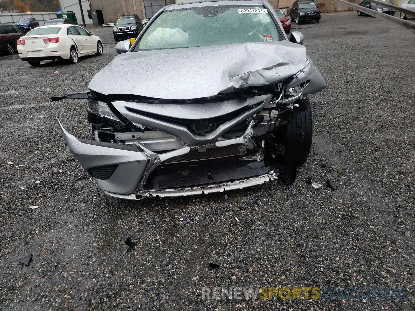 9 Photograph of a damaged car 4T1B11HK9KU282938 TOYOTA CAMRY 2019