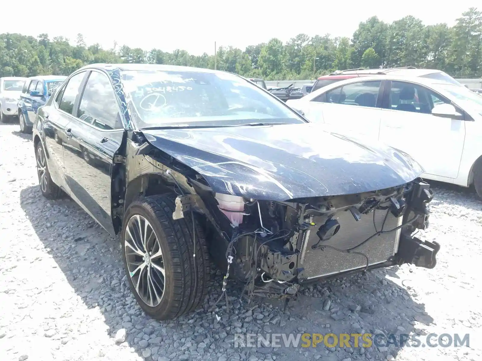 1 Photograph of a damaged car 4T1B11HK9KU283068 TOYOTA CAMRY 2019