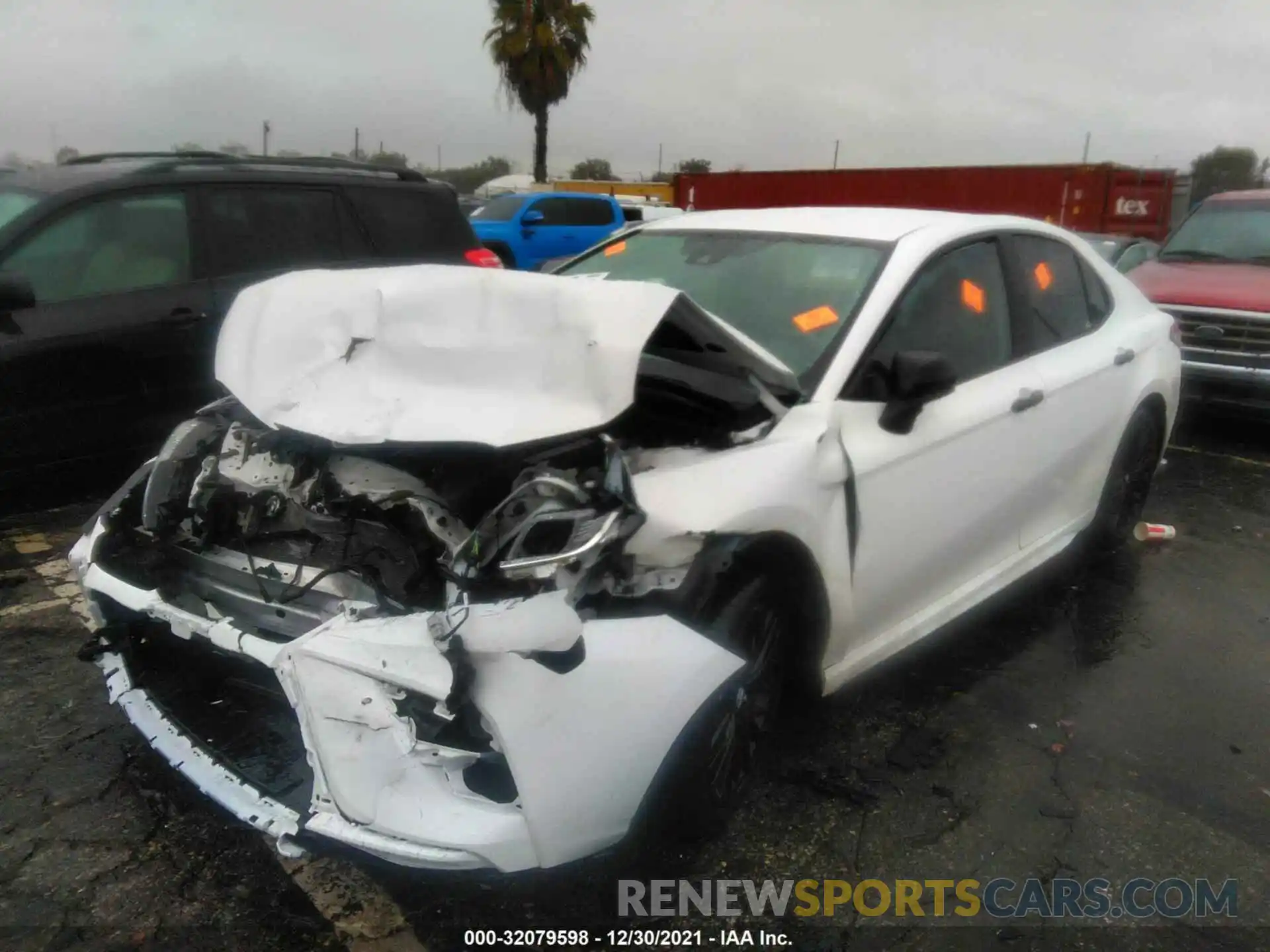 2 Photograph of a damaged car 4T1B11HK9KU283541 TOYOTA CAMRY 2019