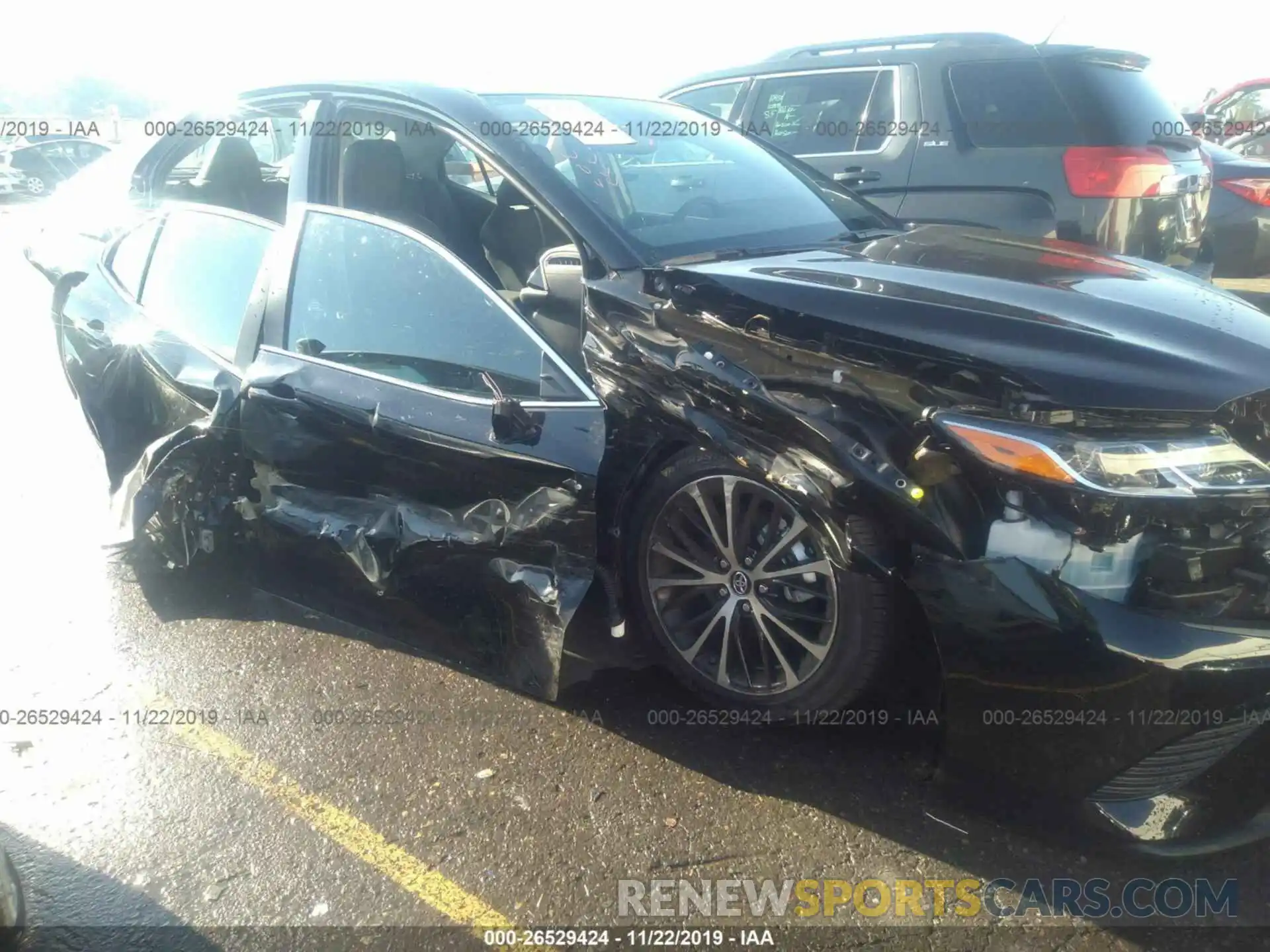 6 Photograph of a damaged car 4T1B11HK9KU283930 TOYOTA CAMRY 2019