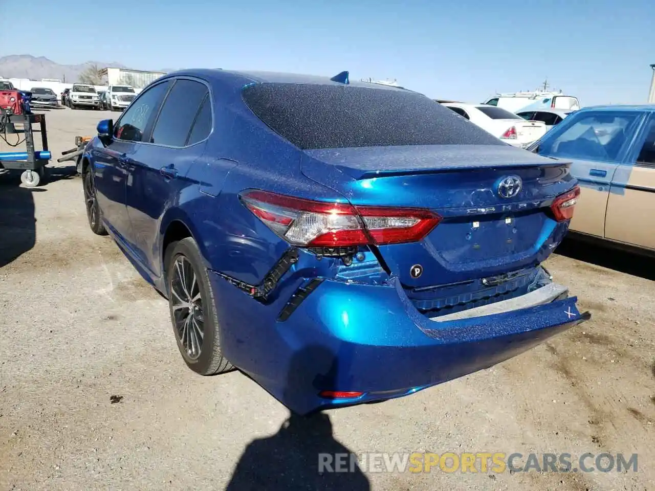 3 Photograph of a damaged car 4T1B11HK9KU285337 TOYOTA CAMRY 2019