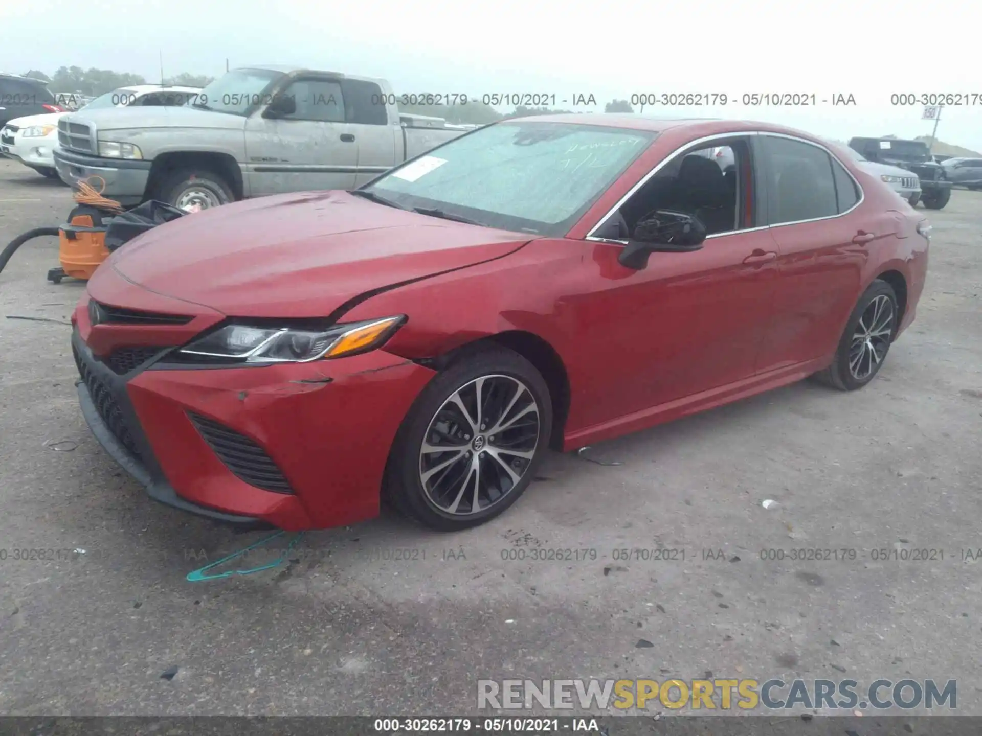 2 Photograph of a damaged car 4T1B11HK9KU285368 TOYOTA CAMRY 2019