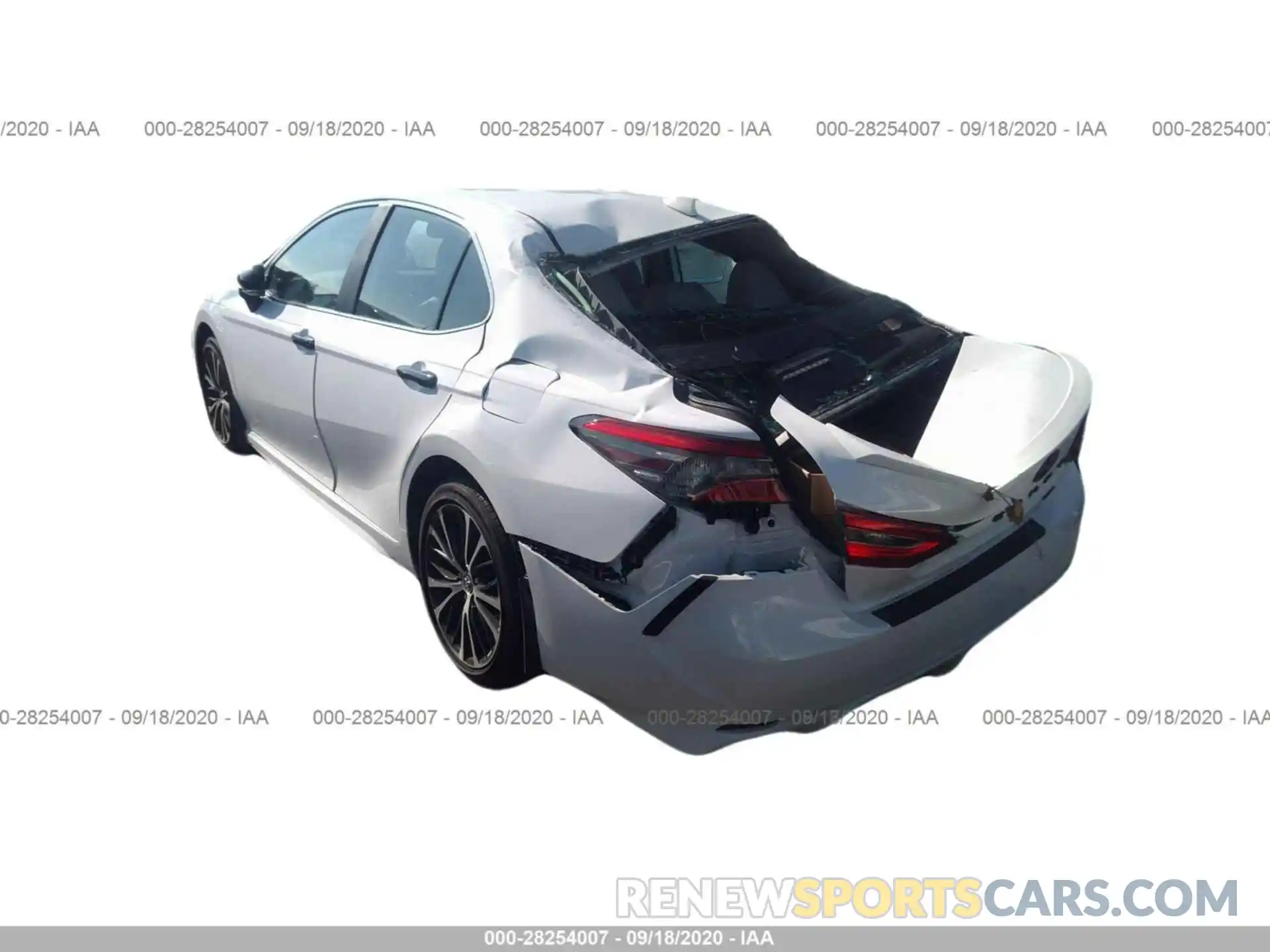 3 Photograph of a damaged car 4T1B11HK9KU285922 TOYOTA CAMRY 2019