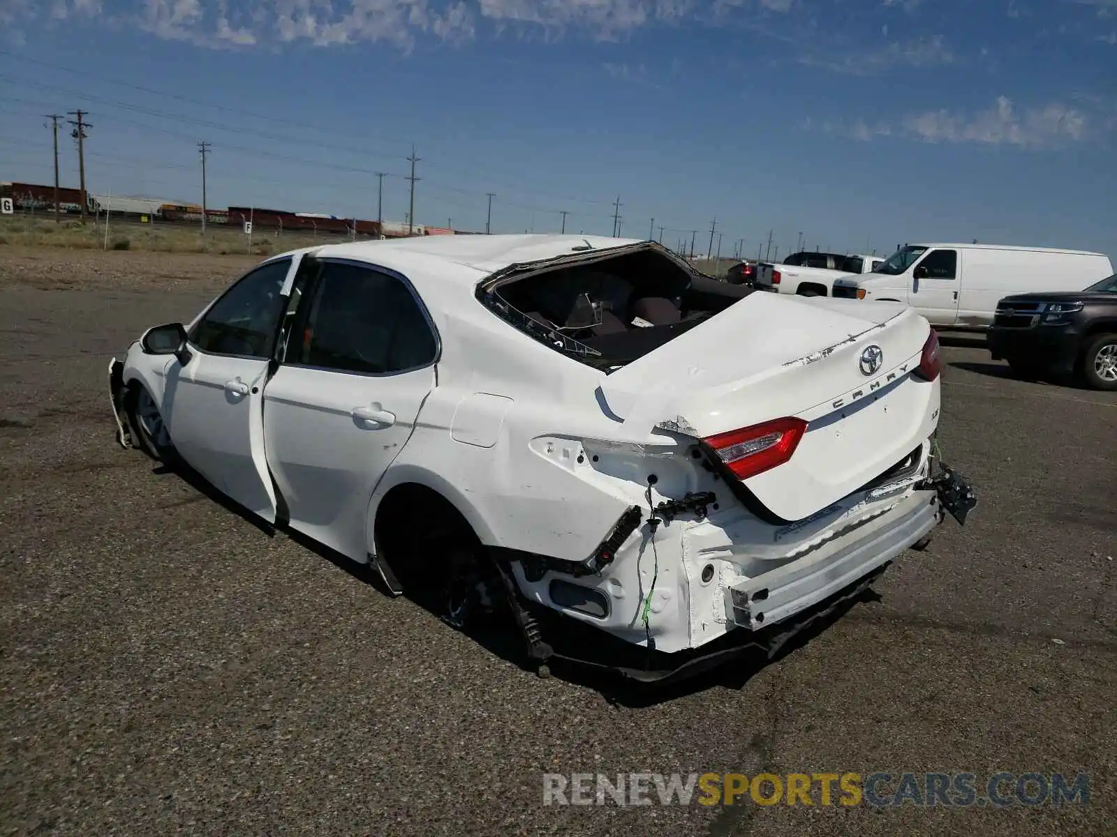 3 Photograph of a damaged car 4T1B11HK9KU288786 TOYOTA CAMRY 2019