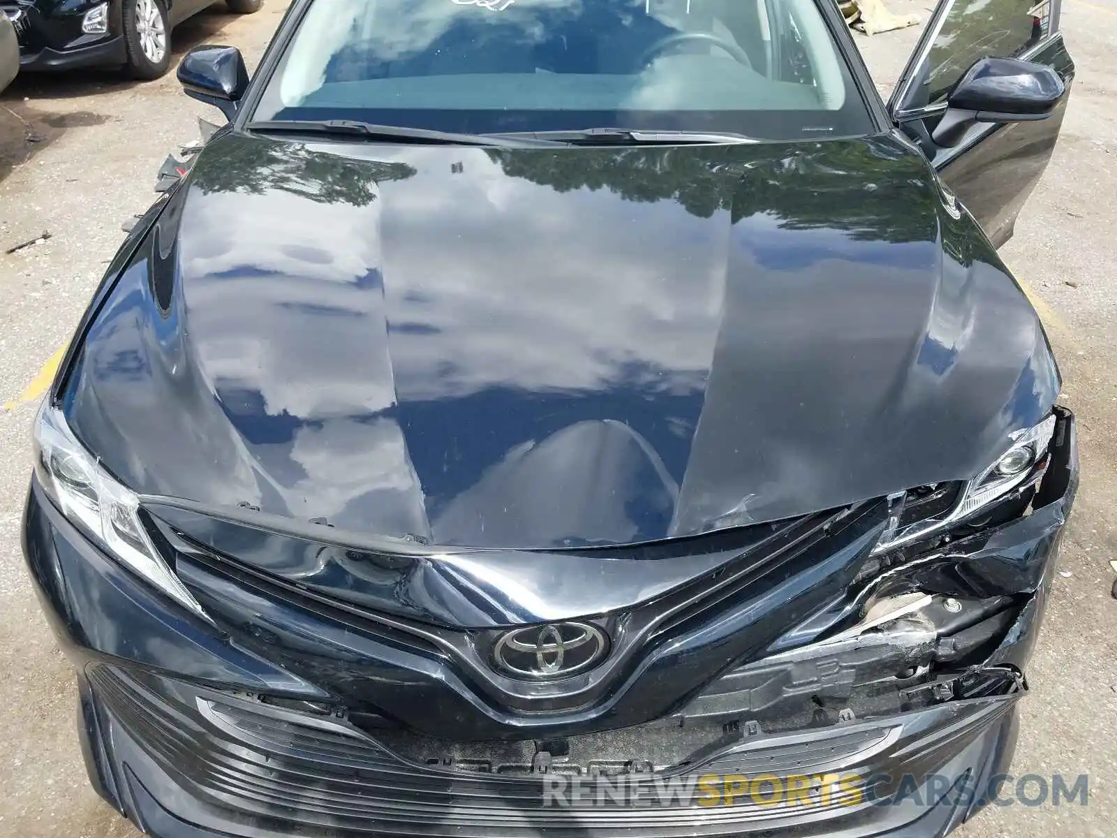 7 Photograph of a damaged car 4T1B11HK9KU289954 TOYOTA CAMRY 2019