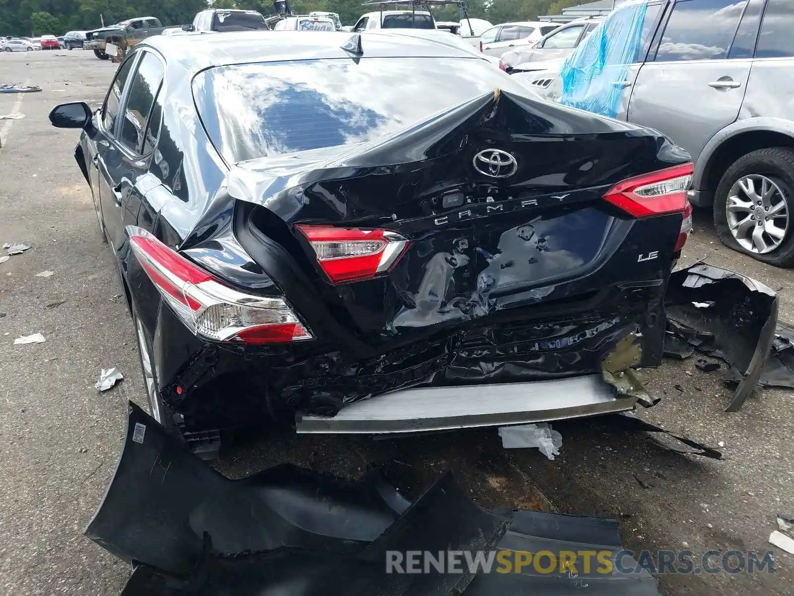 9 Photograph of a damaged car 4T1B11HK9KU289954 TOYOTA CAMRY 2019