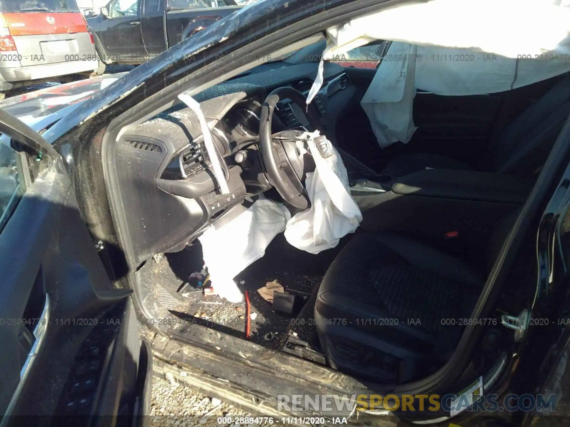 5 Photograph of a damaged car 4T1B11HK9KU290179 TOYOTA CAMRY 2019