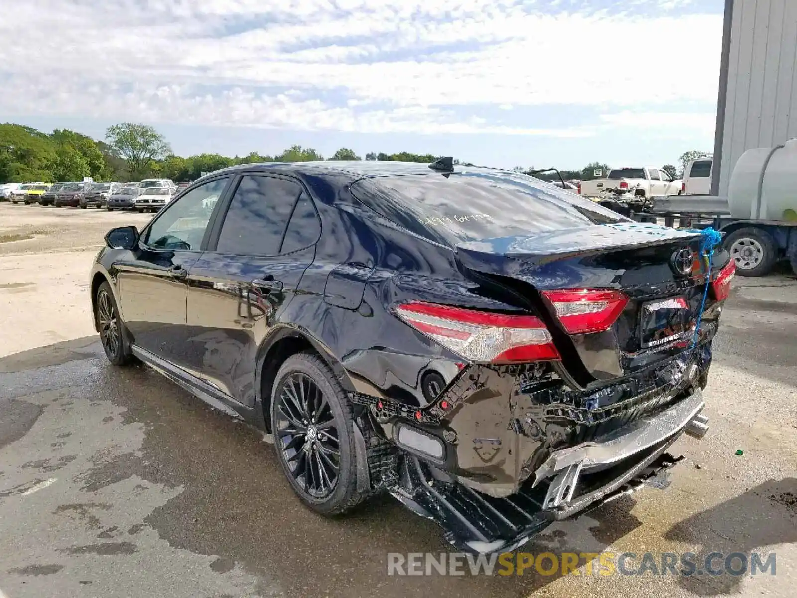 3 Photograph of a damaged car 4T1B11HK9KU293891 TOYOTA CAMRY 2019