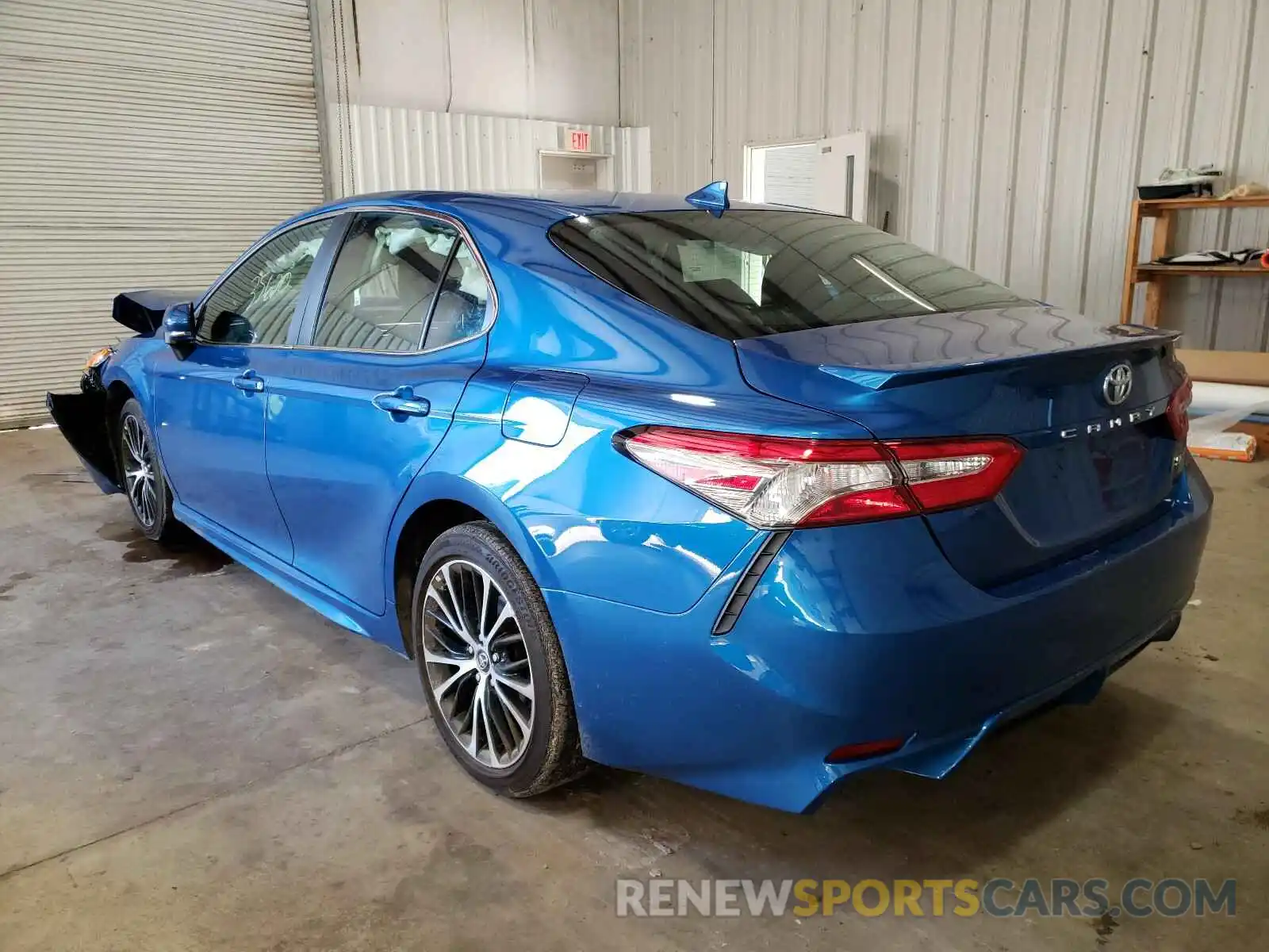 3 Photograph of a damaged car 4T1B11HK9KU295608 TOYOTA CAMRY 2019