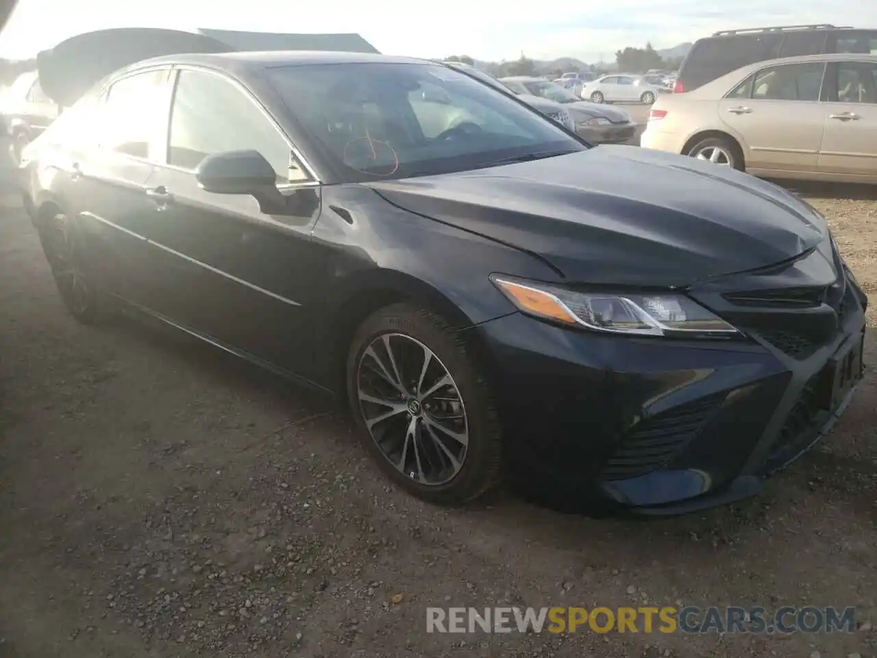 1 Photograph of a damaged car 4T1B11HK9KU296581 TOYOTA CAMRY 2019