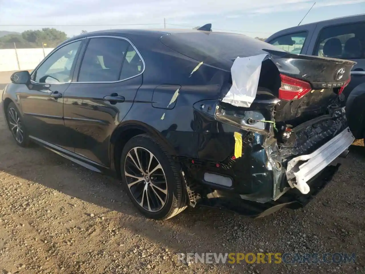 3 Photograph of a damaged car 4T1B11HK9KU296581 TOYOTA CAMRY 2019