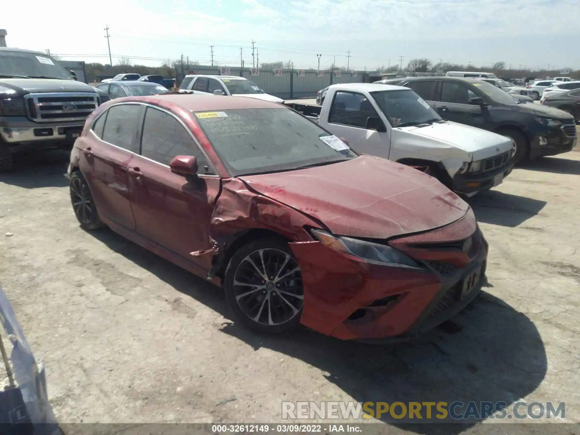 1 Photograph of a damaged car 4T1B11HK9KU297410 TOYOTA CAMRY 2019