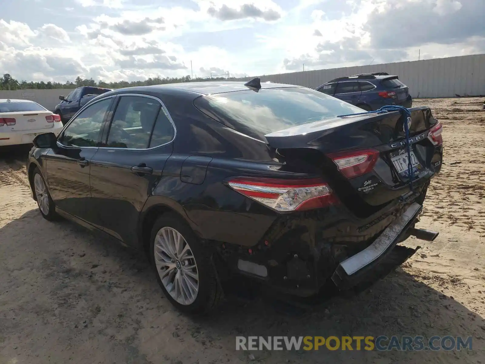 3 Photograph of a damaged car 4T1B11HK9KU298721 TOYOTA CAMRY 2019