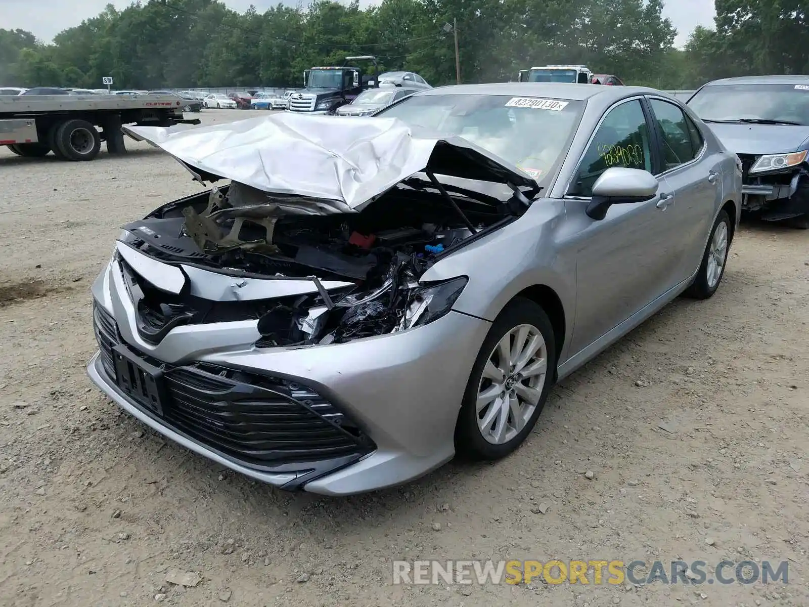 2 Photograph of a damaged car 4T1B11HK9KU679629 TOYOTA CAMRY 2019