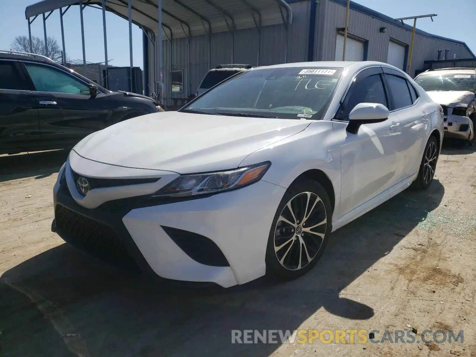 2 Photograph of a damaged car 4T1B11HK9KU680490 TOYOTA CAMRY 2019