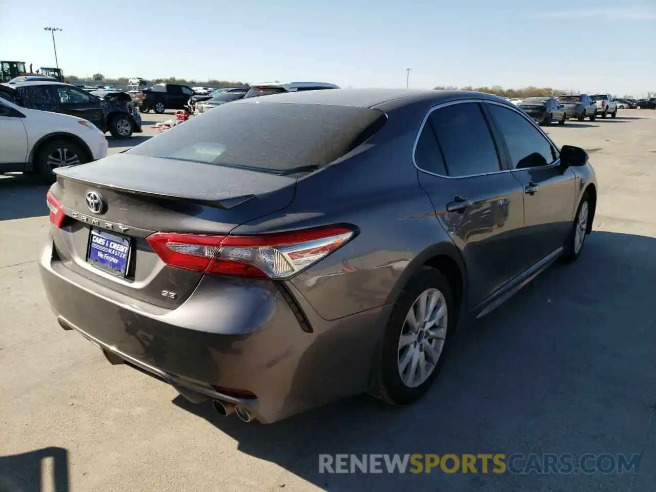 4 Photograph of a damaged car 4T1B11HK9KU680764 TOYOTA CAMRY 2019