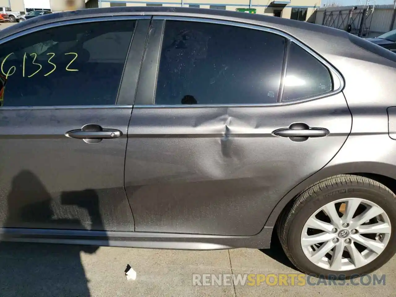 9 Photograph of a damaged car 4T1B11HK9KU680764 TOYOTA CAMRY 2019