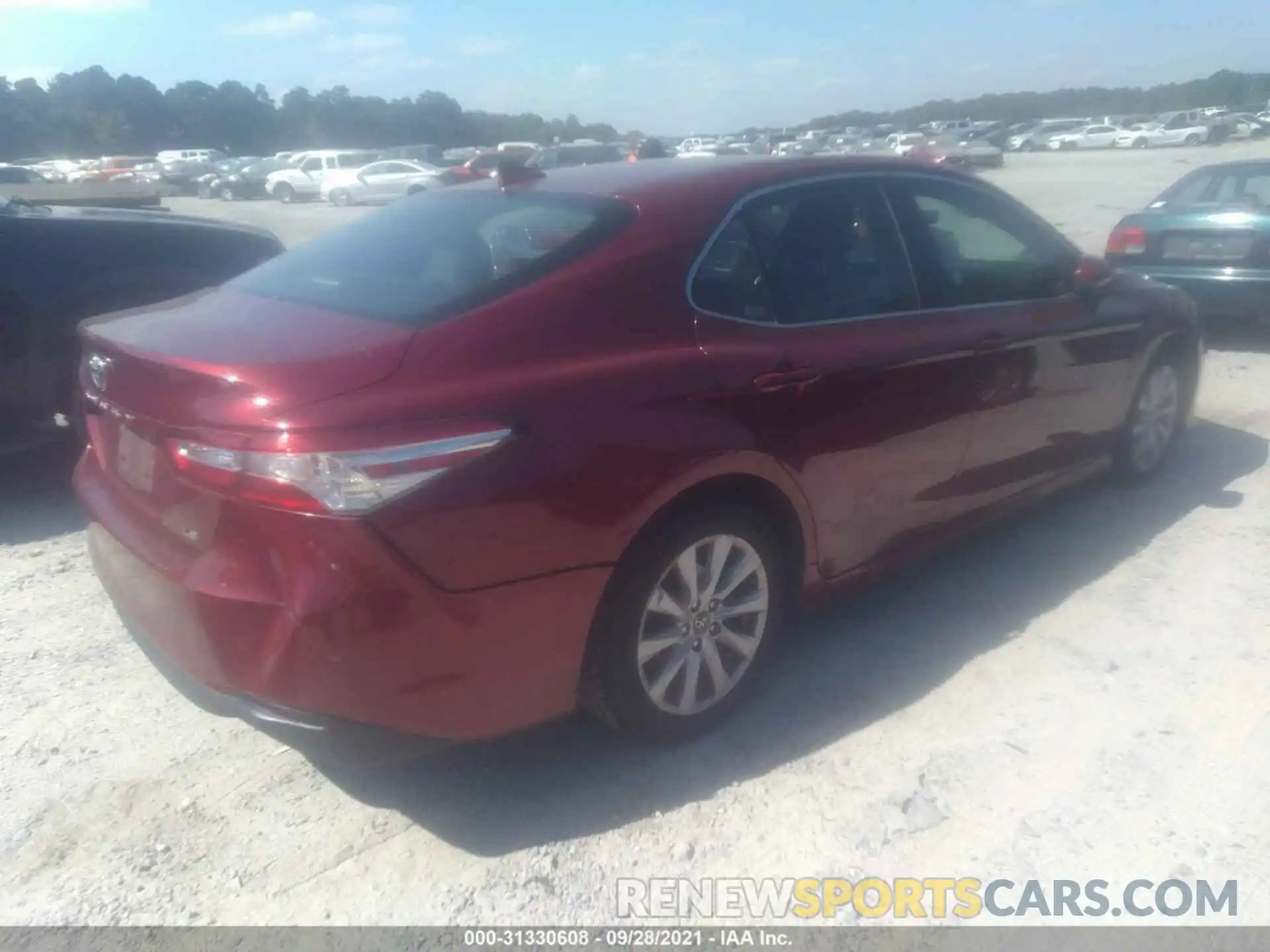 4 Photograph of a damaged car 4T1B11HK9KU680814 TOYOTA CAMRY 2019