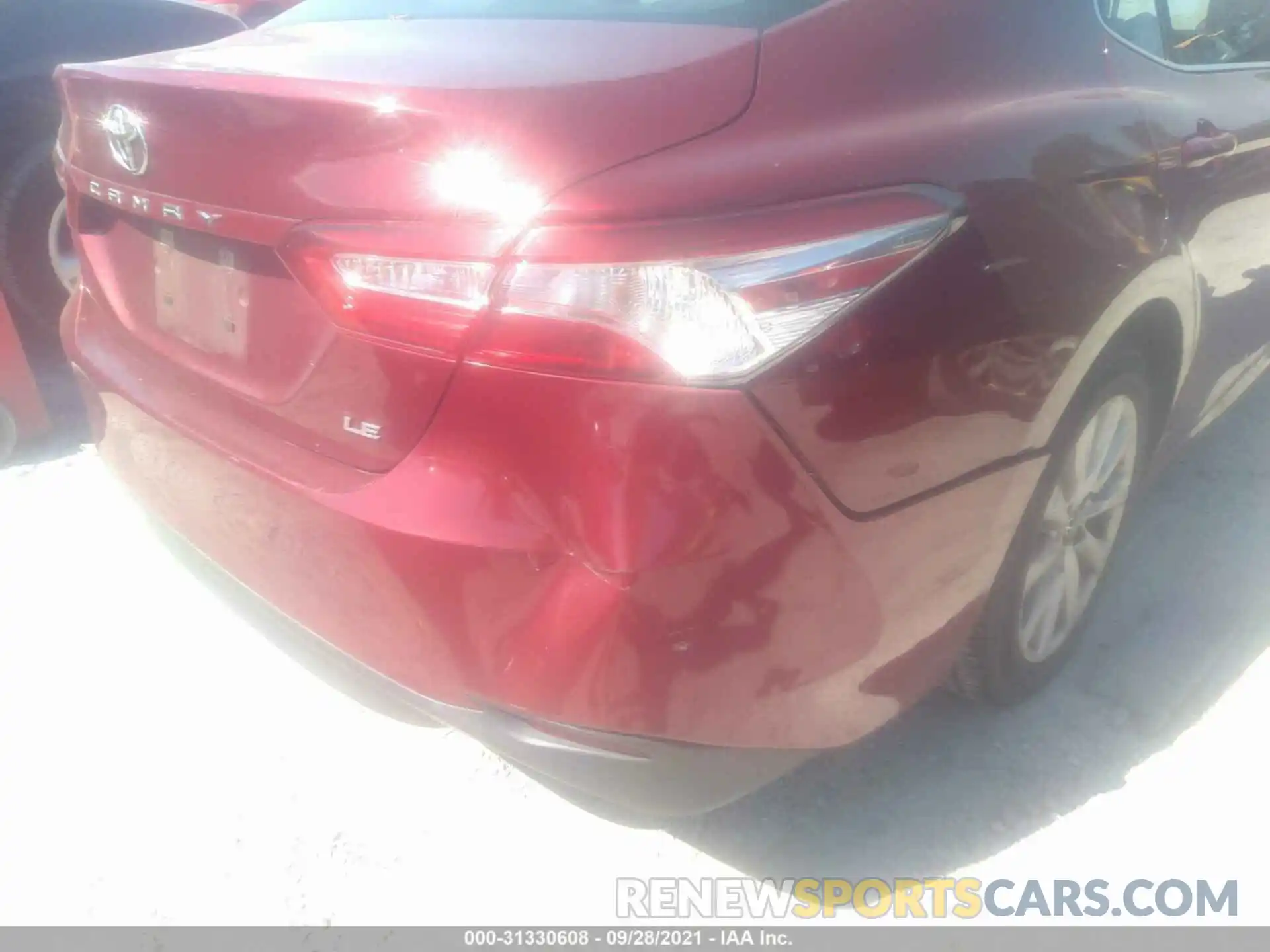 6 Photograph of a damaged car 4T1B11HK9KU680814 TOYOTA CAMRY 2019