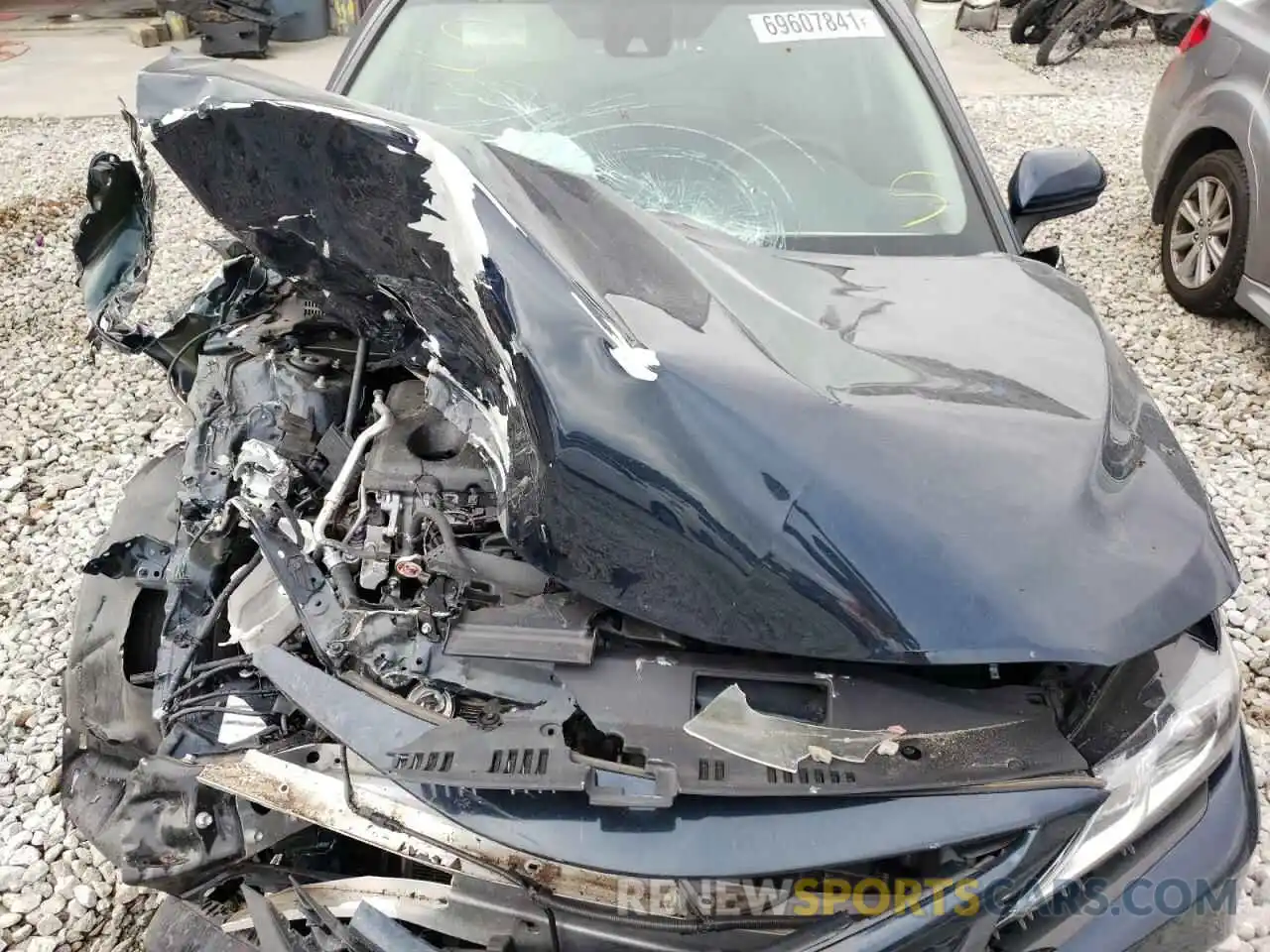 7 Photograph of a damaged car 4T1B11HK9KU682840 TOYOTA CAMRY 2019