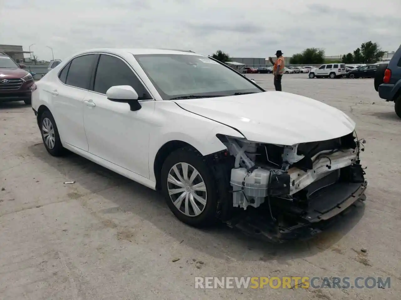 1 Photograph of a damaged car 4T1B11HK9KU683258 TOYOTA CAMRY 2019